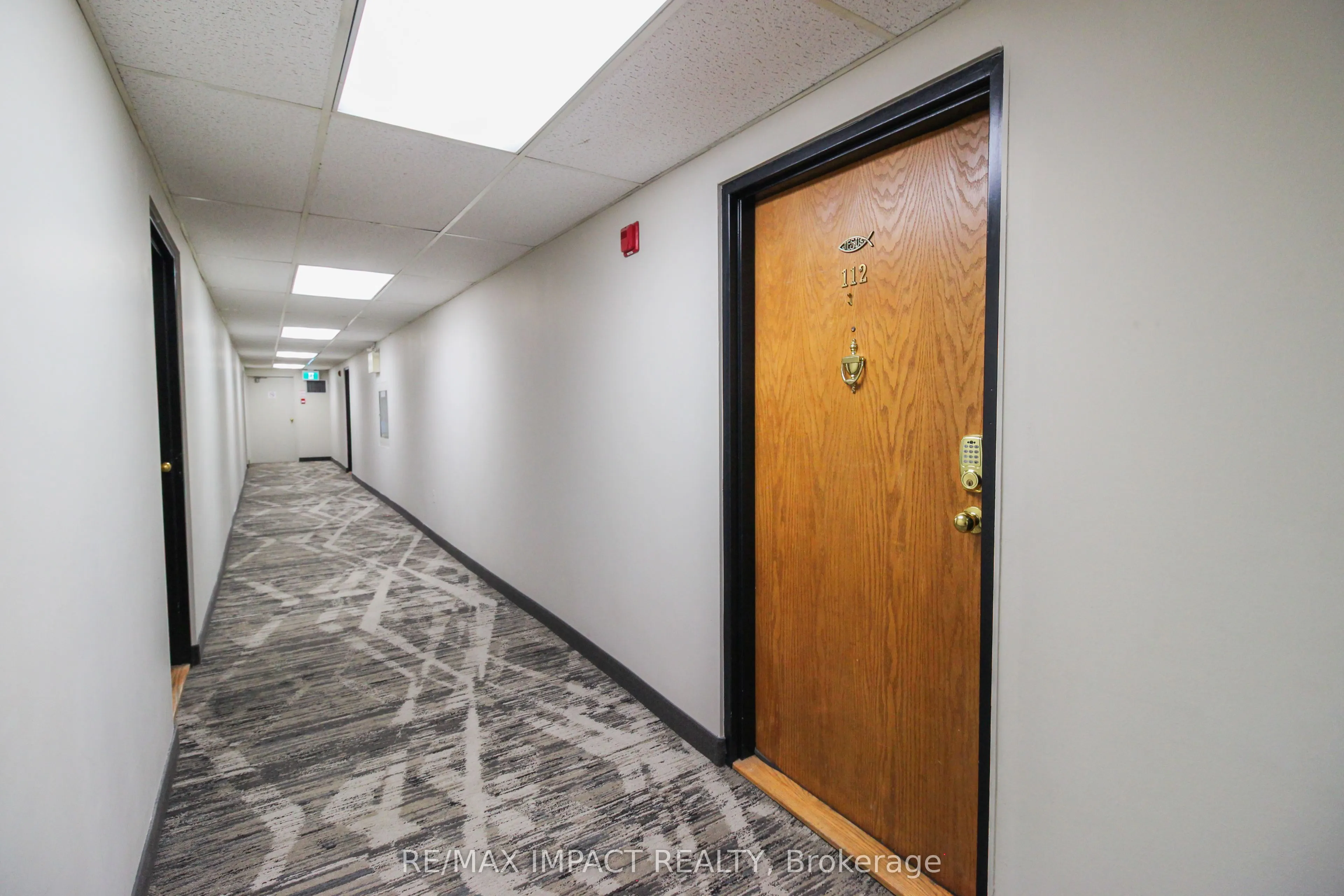 454 Centre Street S, #112