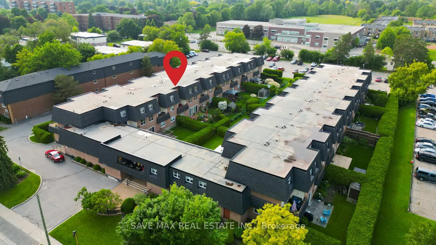 580 Mary Street E, #214