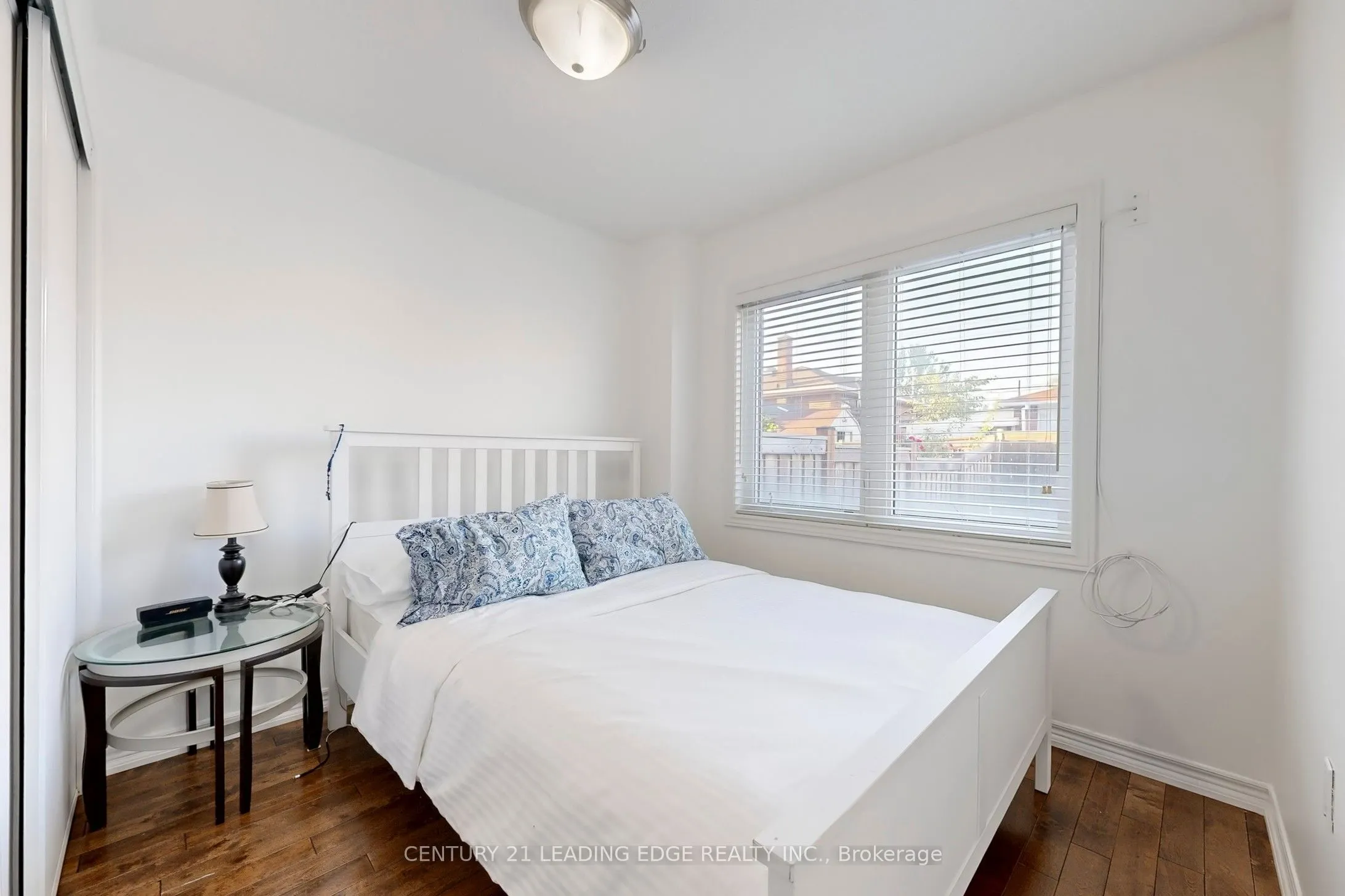 12 Pringdale Gardens Circle