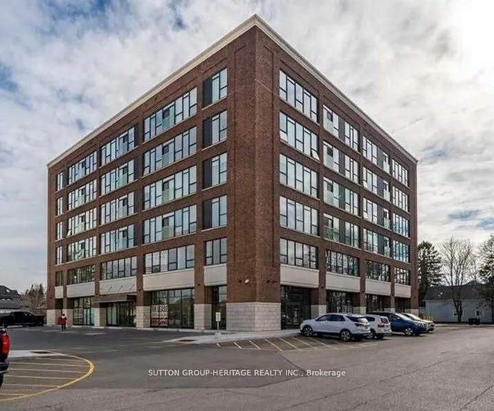 109 King Avenue E, #403