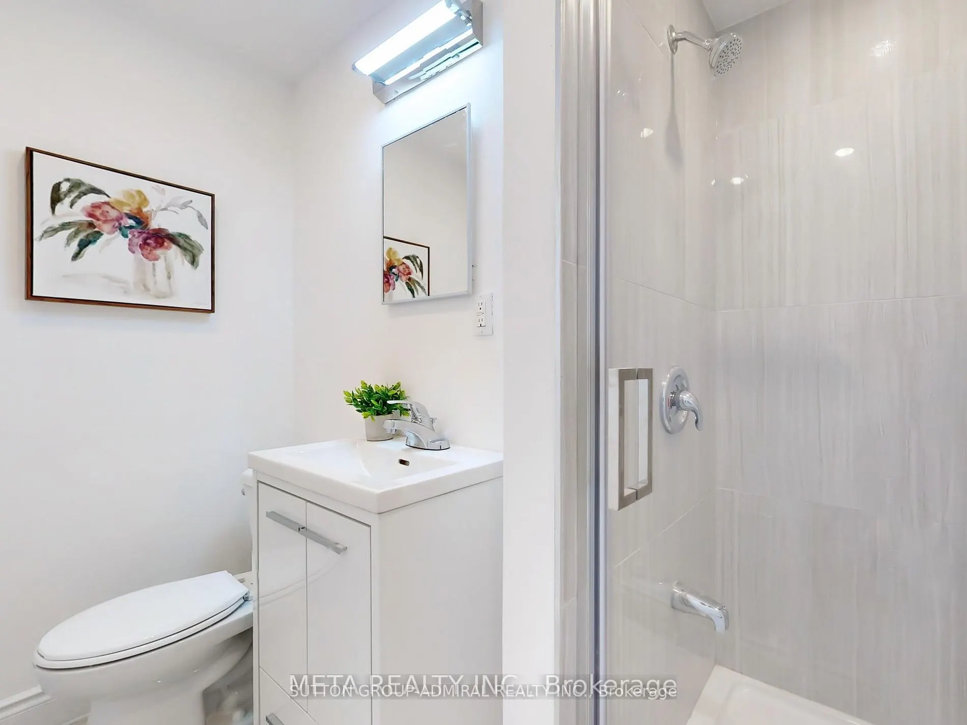 696 JASMINE Crescent