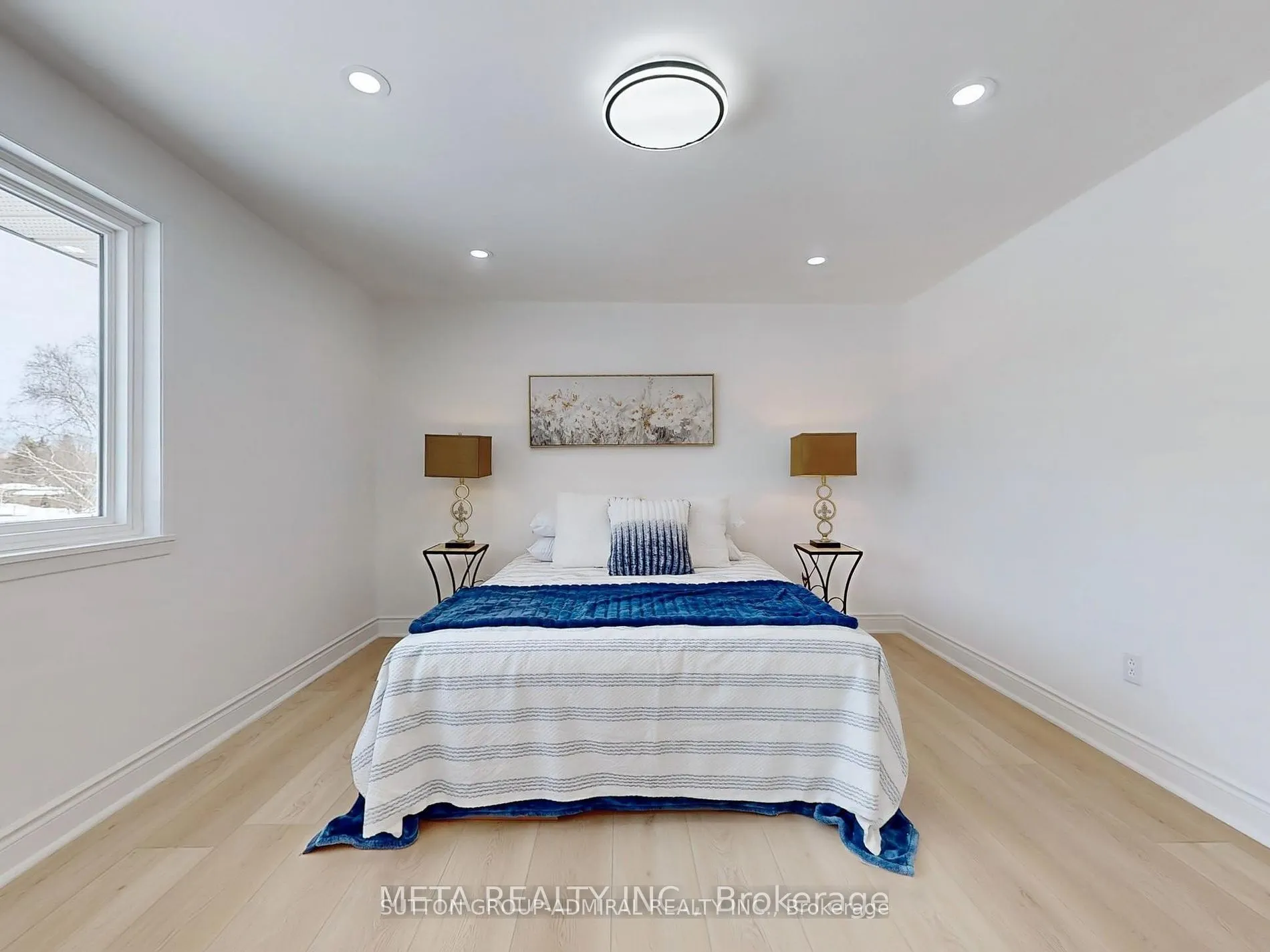 696 JASMINE Crescent