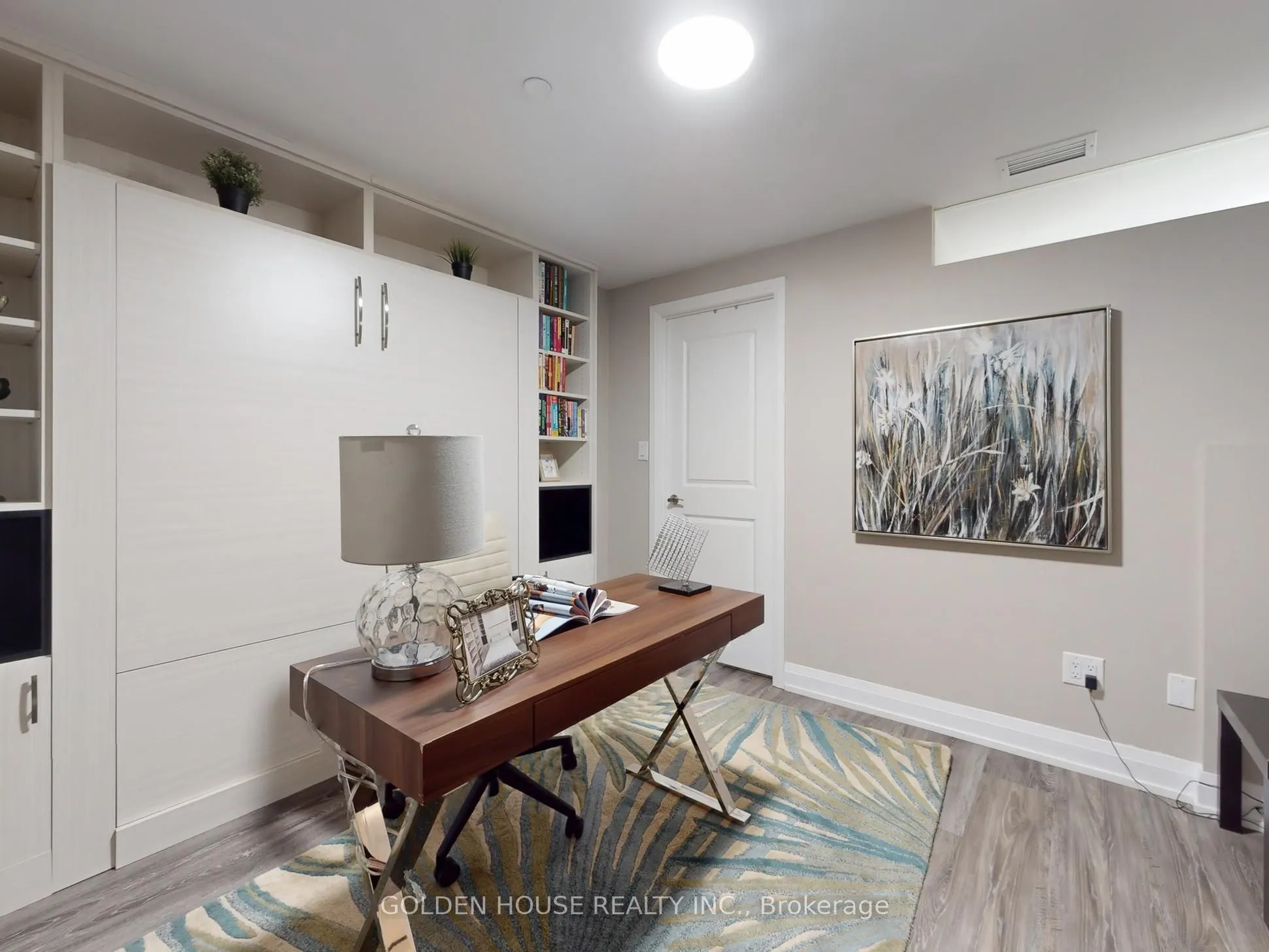 200 Woodbine Avenue, #403