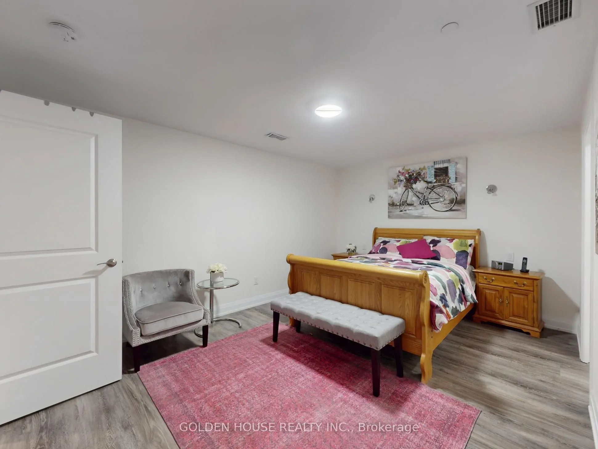 200 Woodbine Avenue, #403