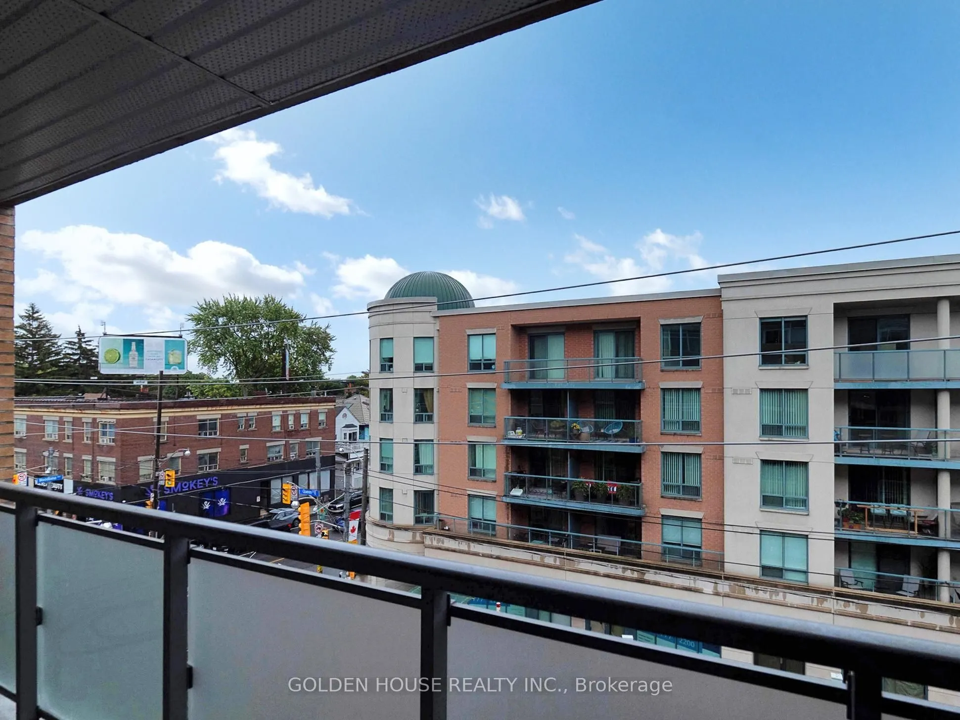200 Woodbine Avenue, #403