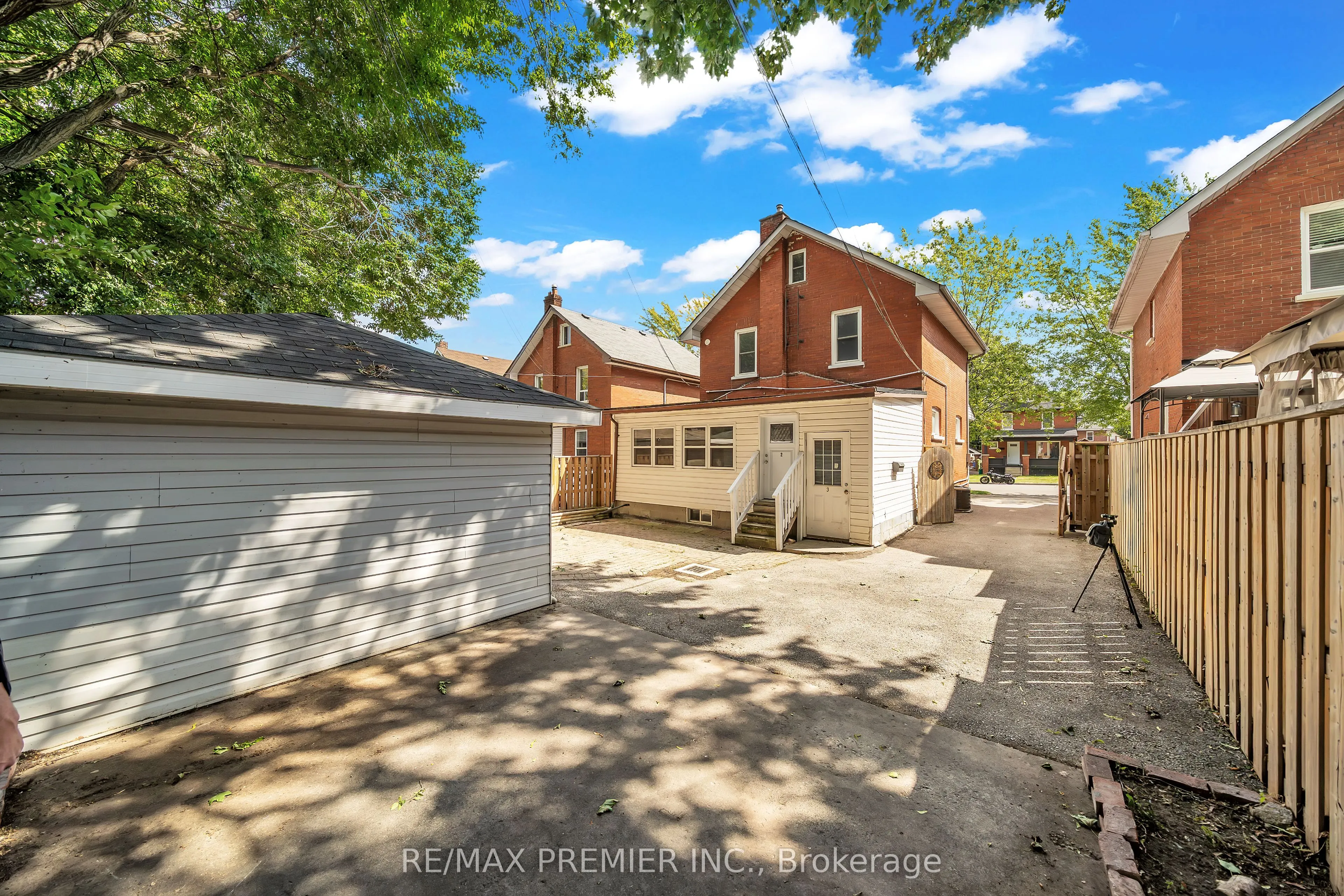 228 Bruce Street