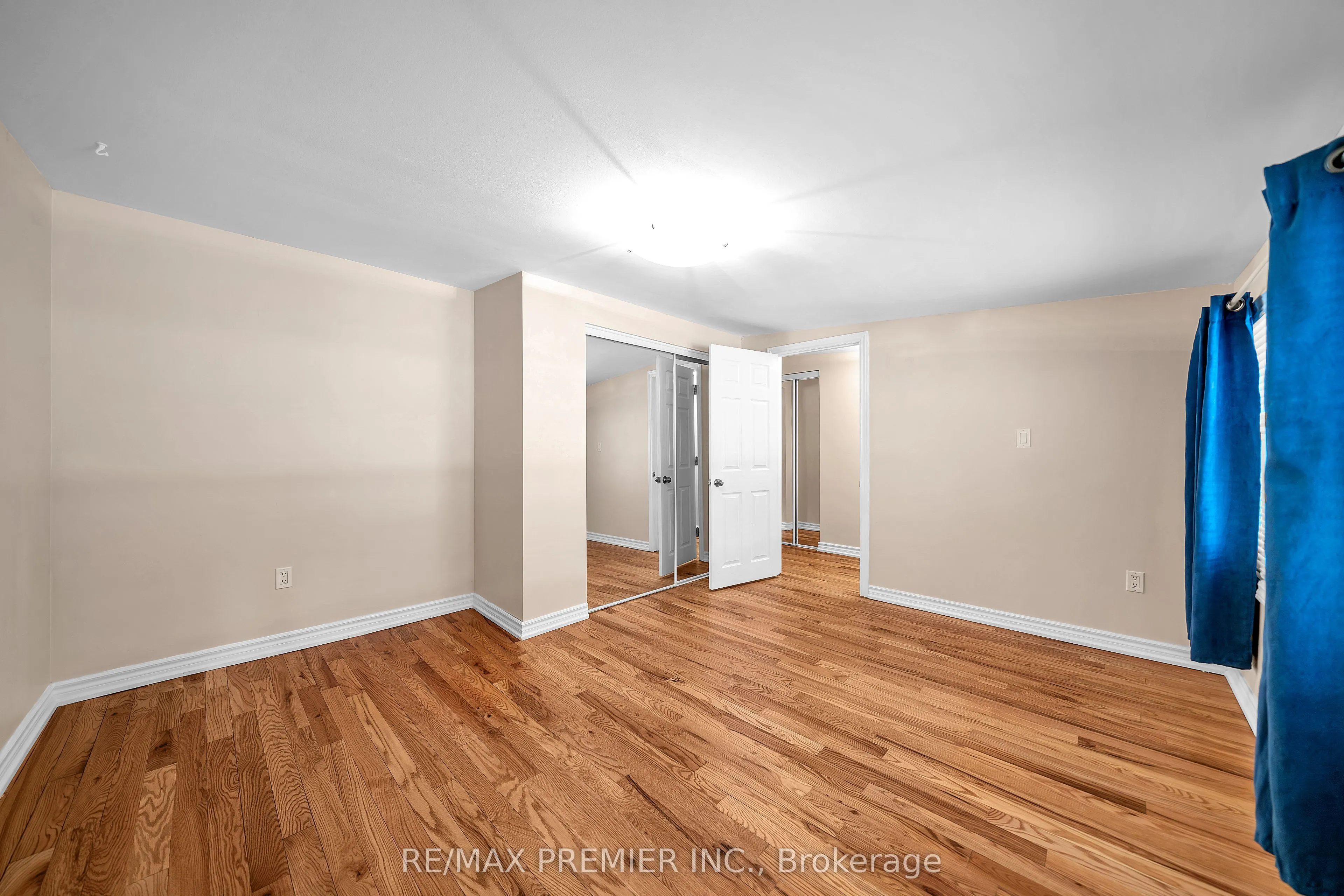 228 Bruce Street