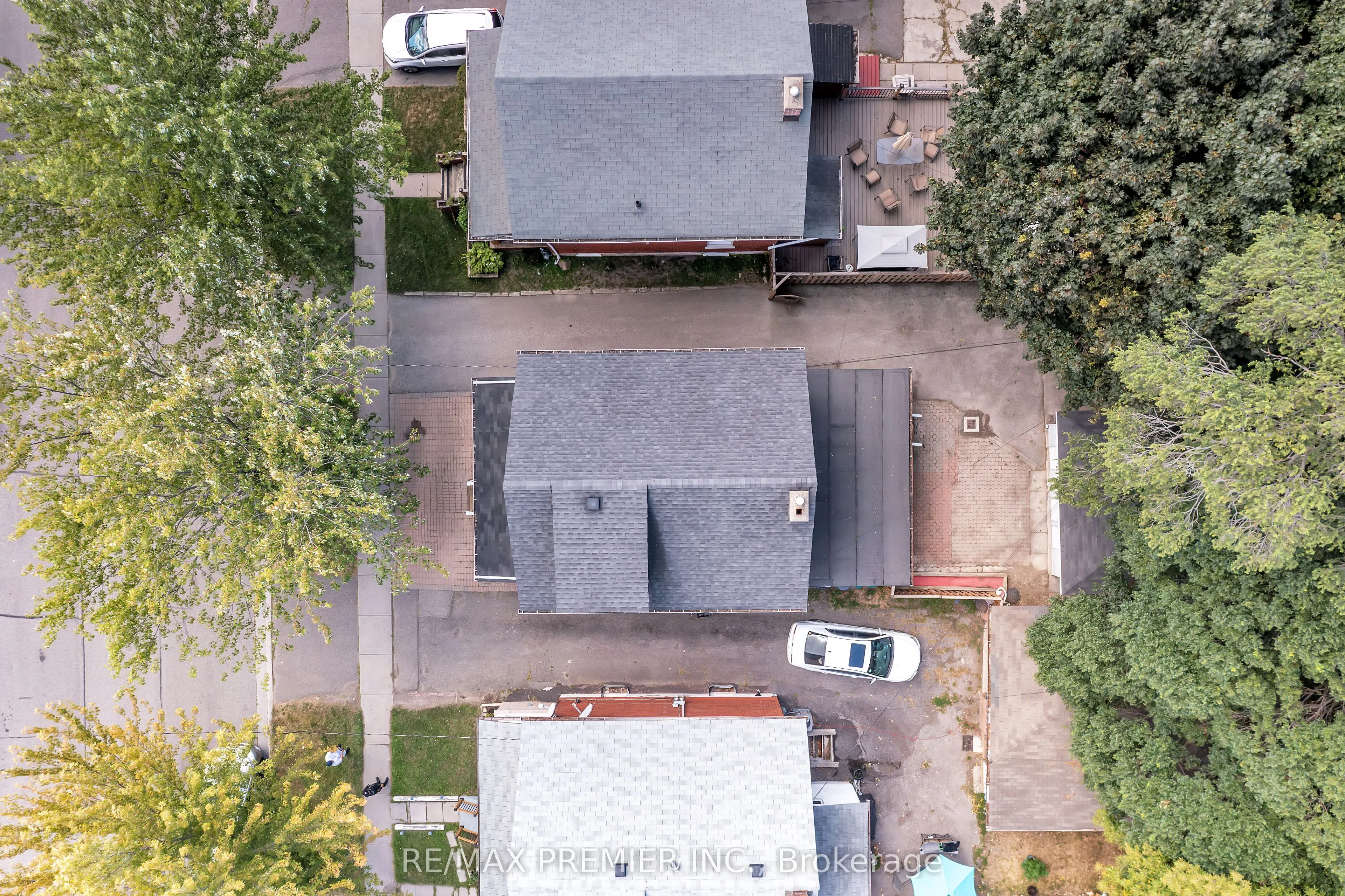 228 Bruce Street