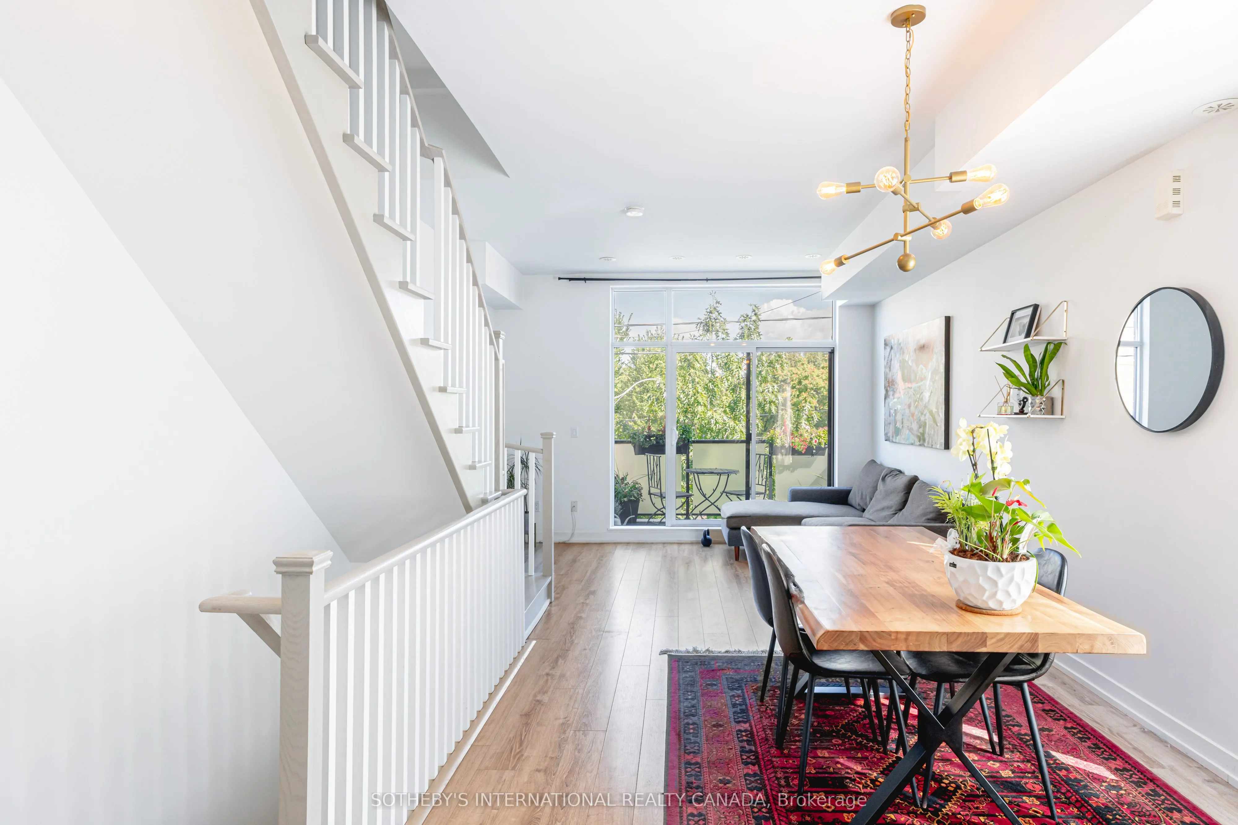 1331 Gerrard Street, #4
