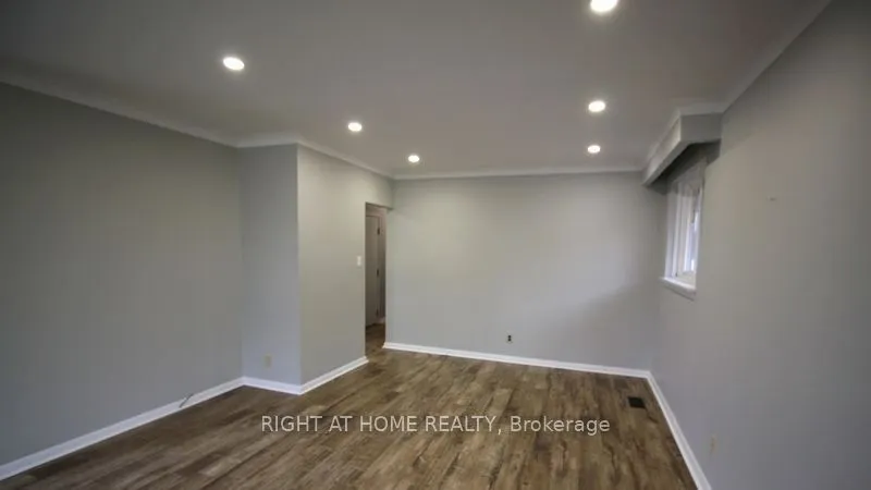 28 Reno Drive, #Main