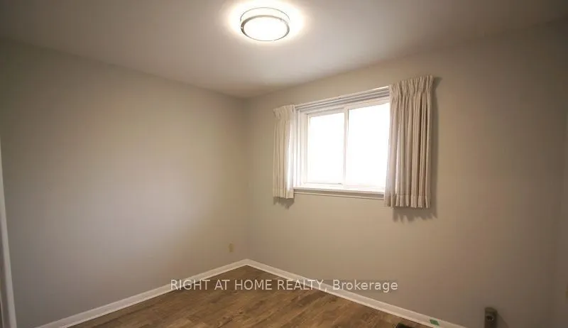 28 Reno Drive, #Main