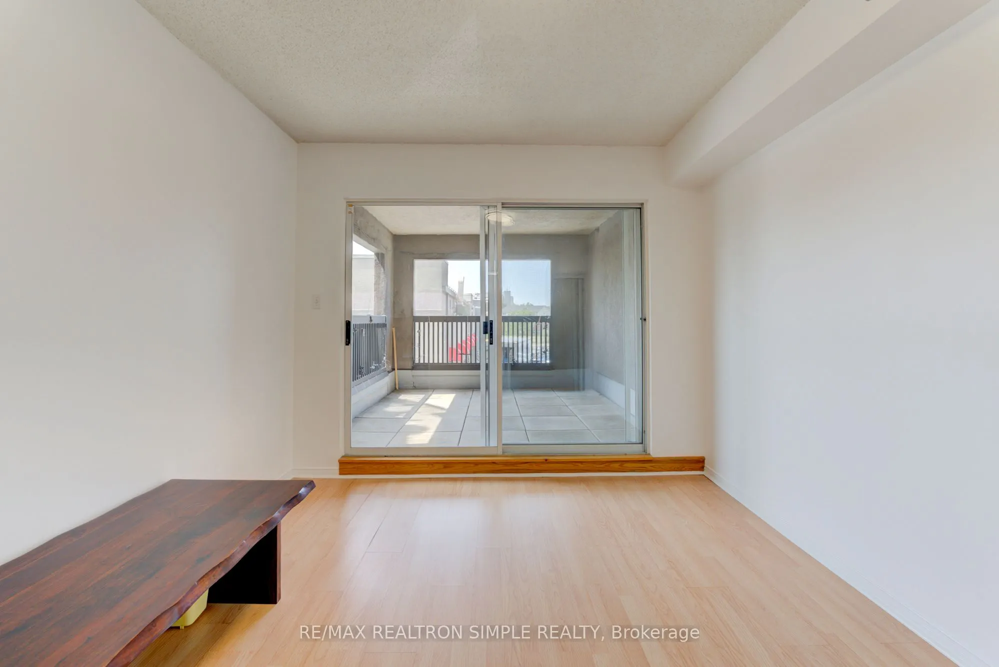 5800 Sheppard Avenue E, #202