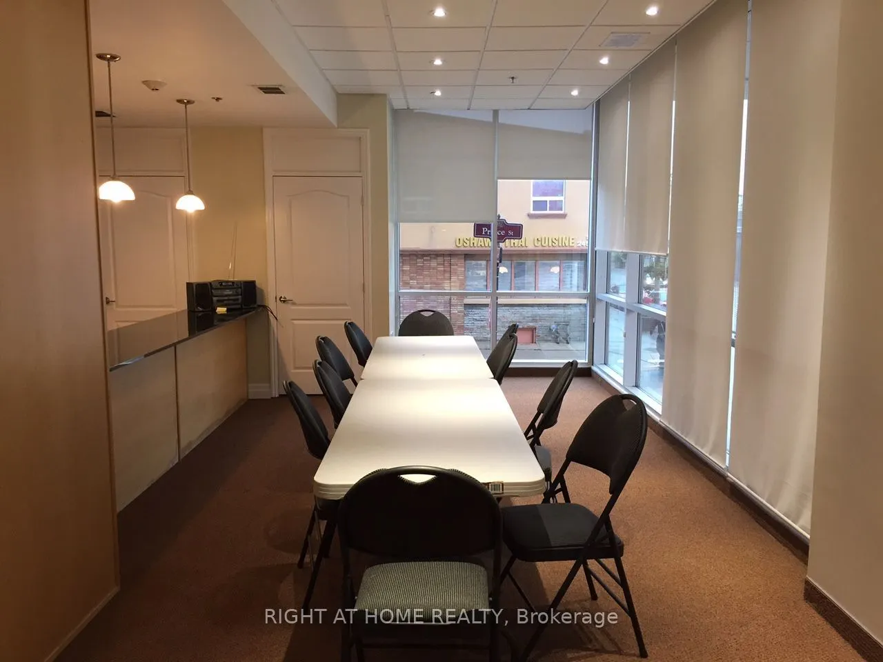 44 Bond Street W, #804