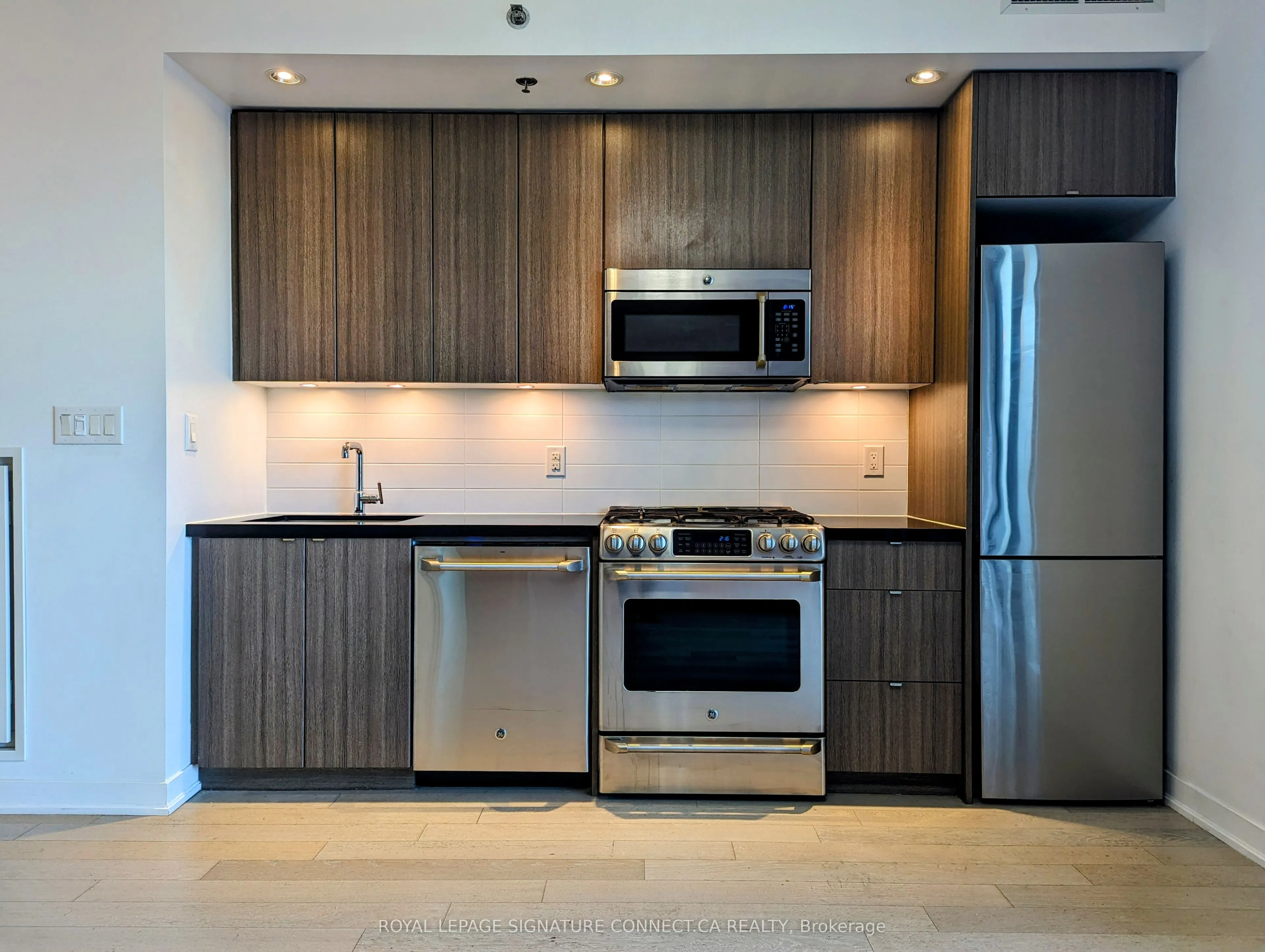 88 Colgate Avenue, #410