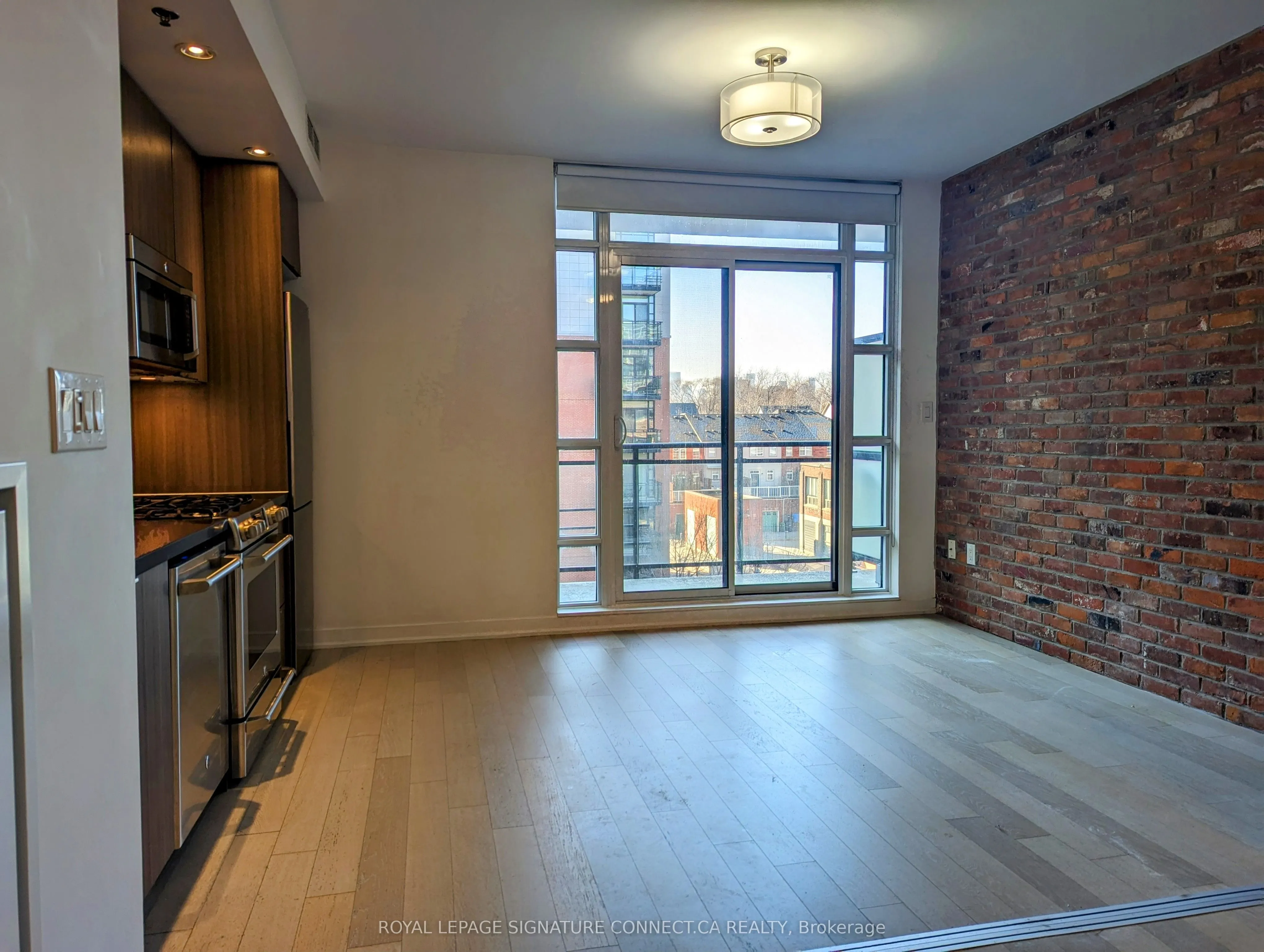 88 Colgate Avenue, #410