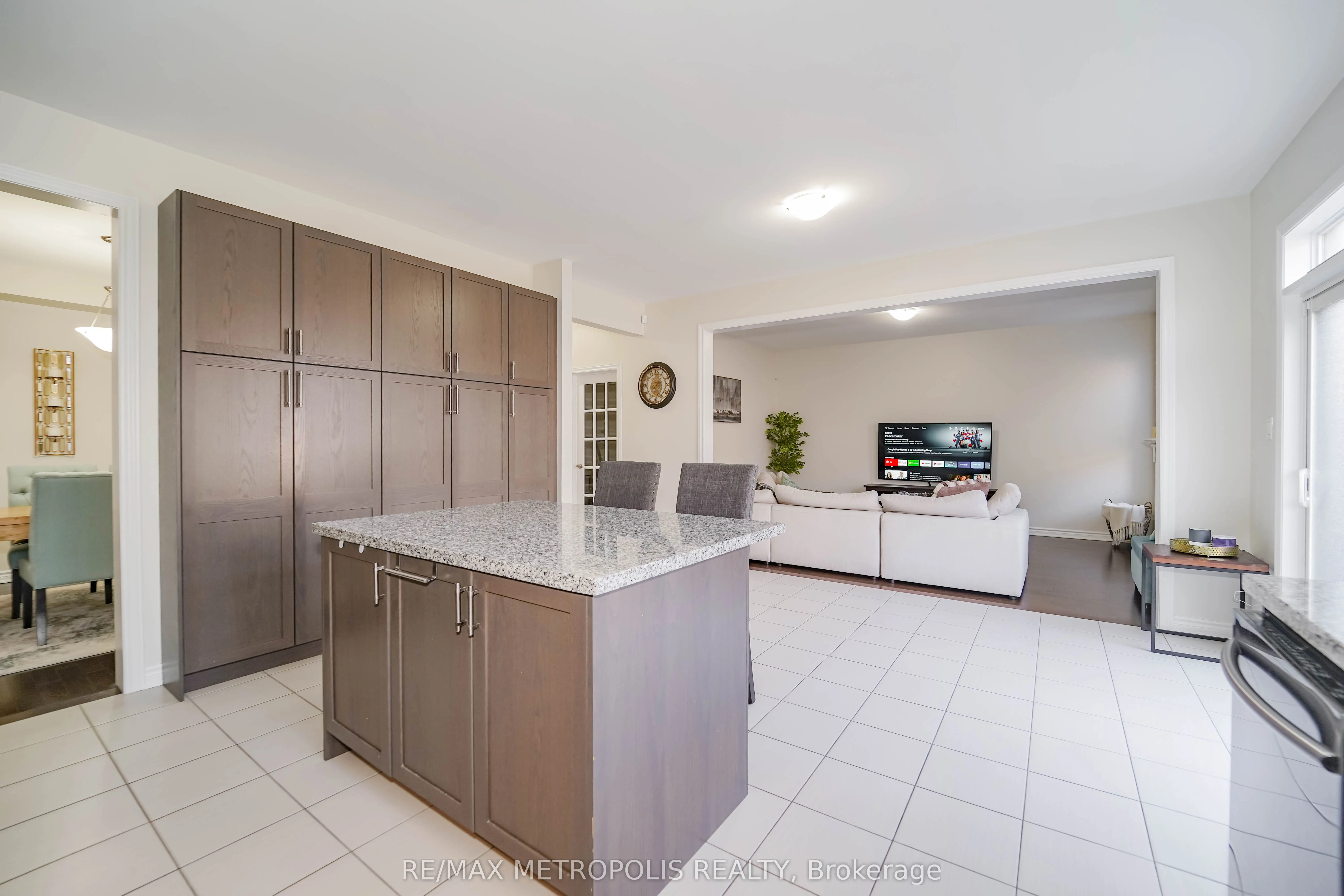 2136 Saffron Drive