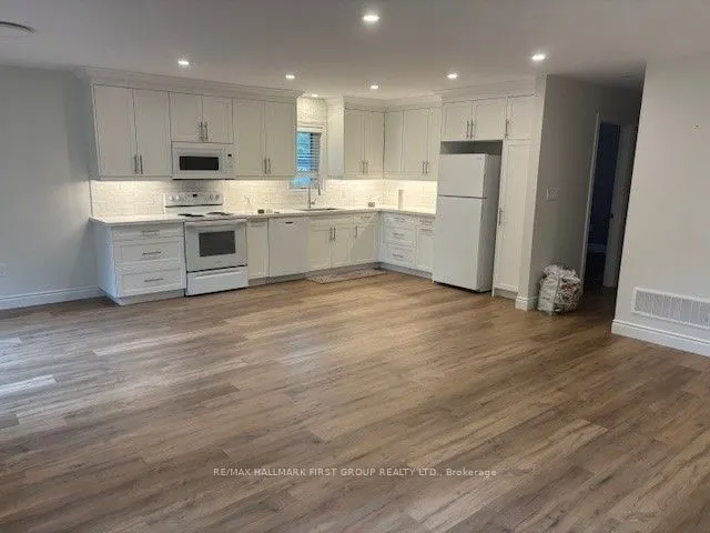 115 Cedar Street, #upper level