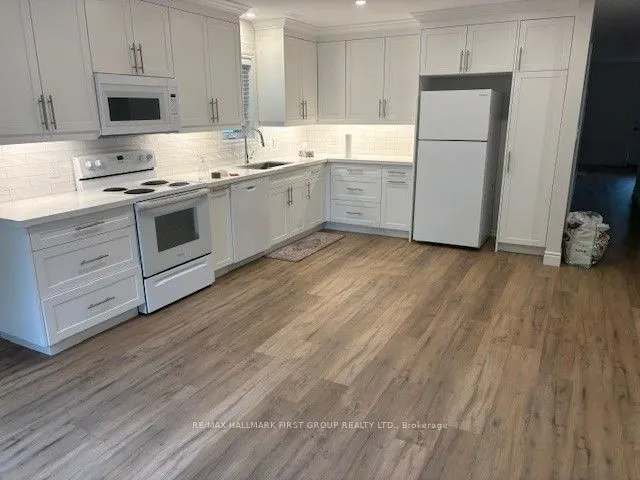 115 Cedar Street, #upper level