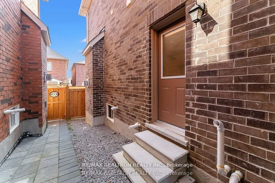 2657 Sapphire Drive