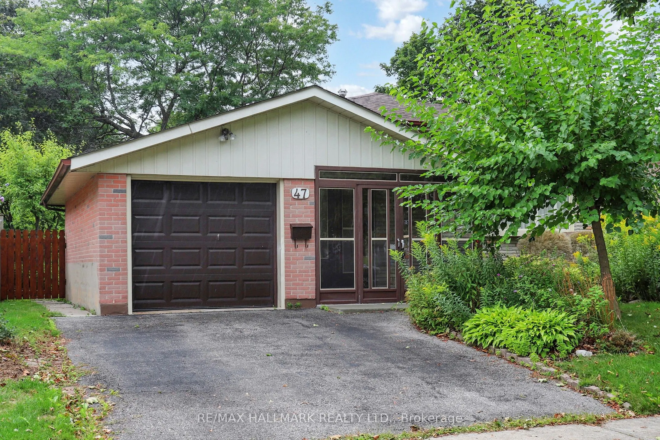 47 Waldock Street