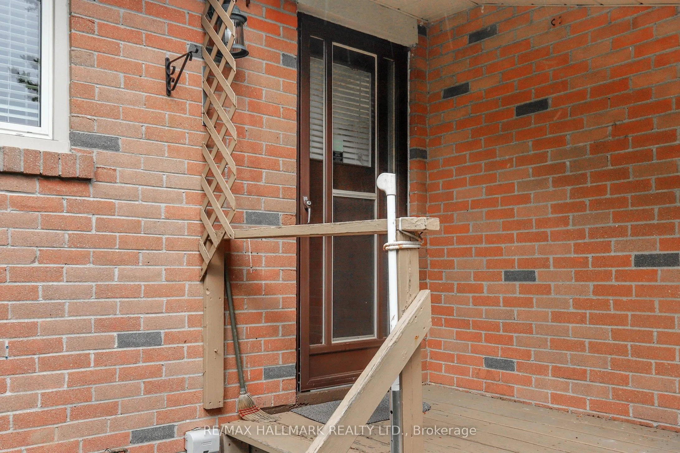 47 Waldock Street