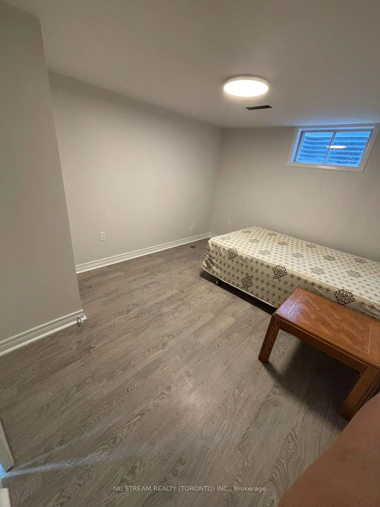 132 Heatherside Drive, #Basement