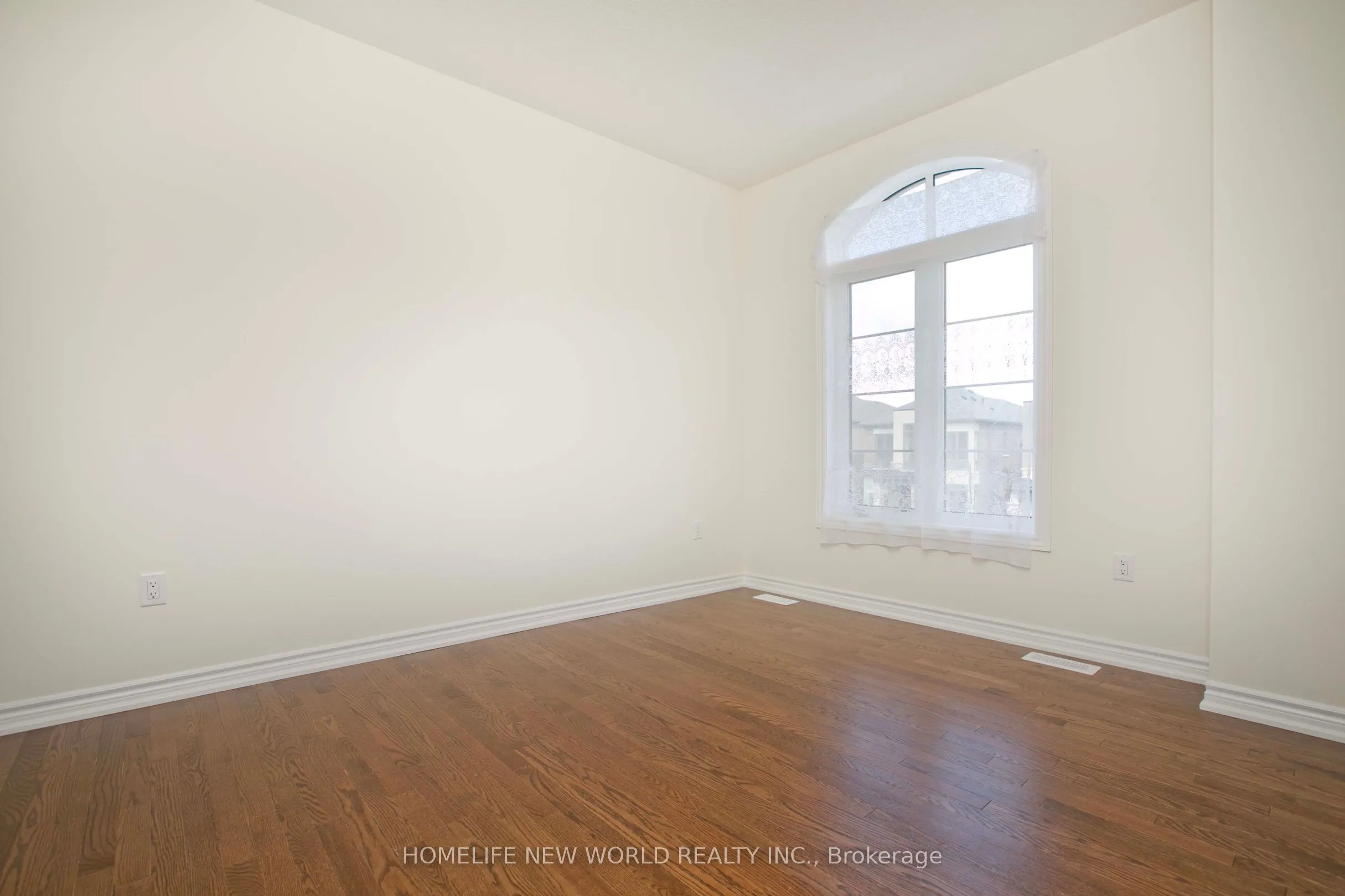 1864 Irish Moss Square