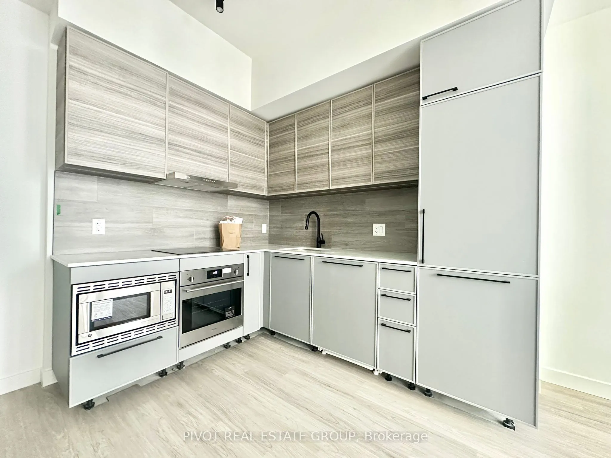 1050 Eastern Avenue, #724