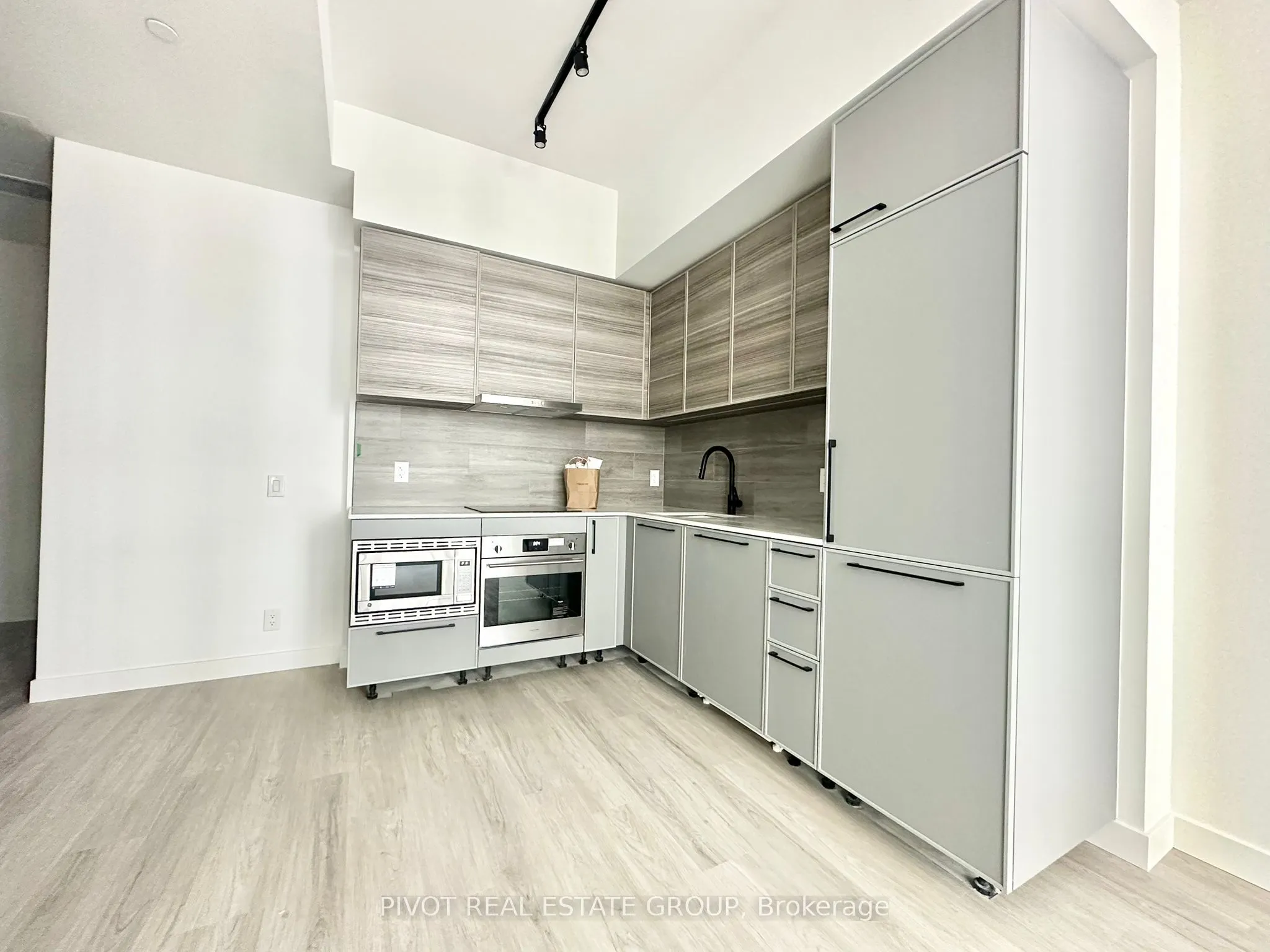 1050 Eastern Avenue, #724
