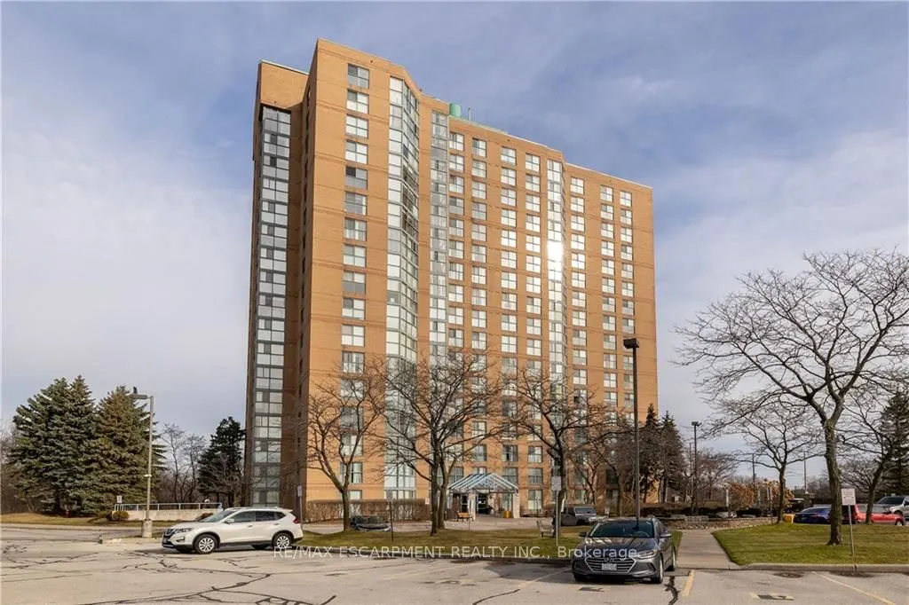 90 Dale Avenue, #905