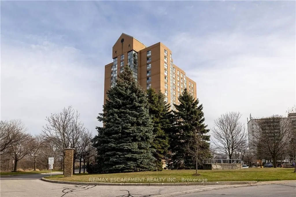 90 Dale Avenue, #905