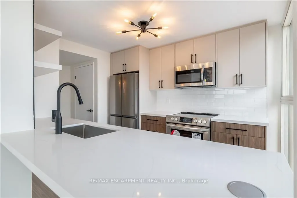 90 Dale Avenue, #905