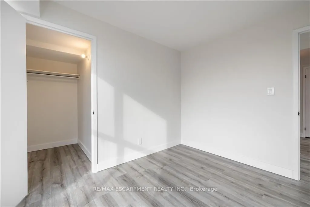 90 Dale Avenue, #905