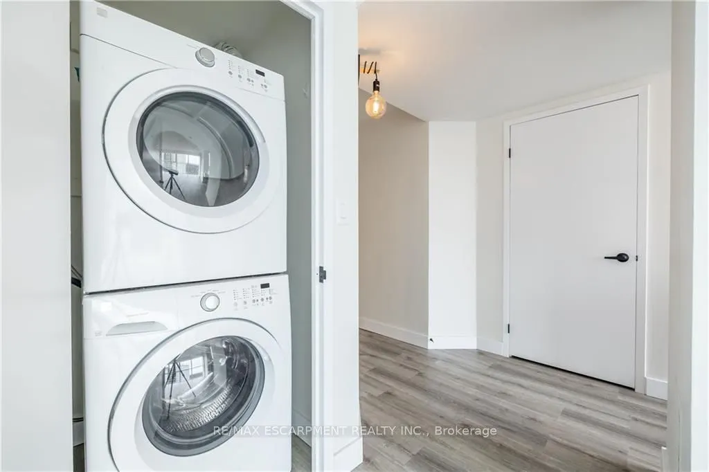90 Dale Avenue, #905