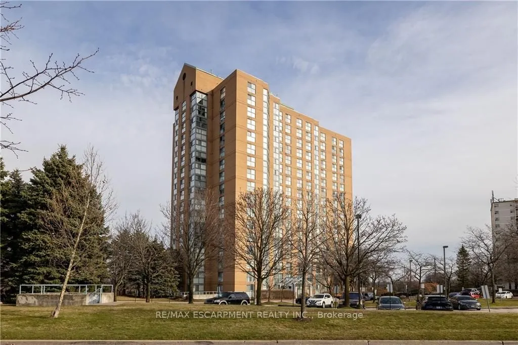 90 Dale Avenue, #905