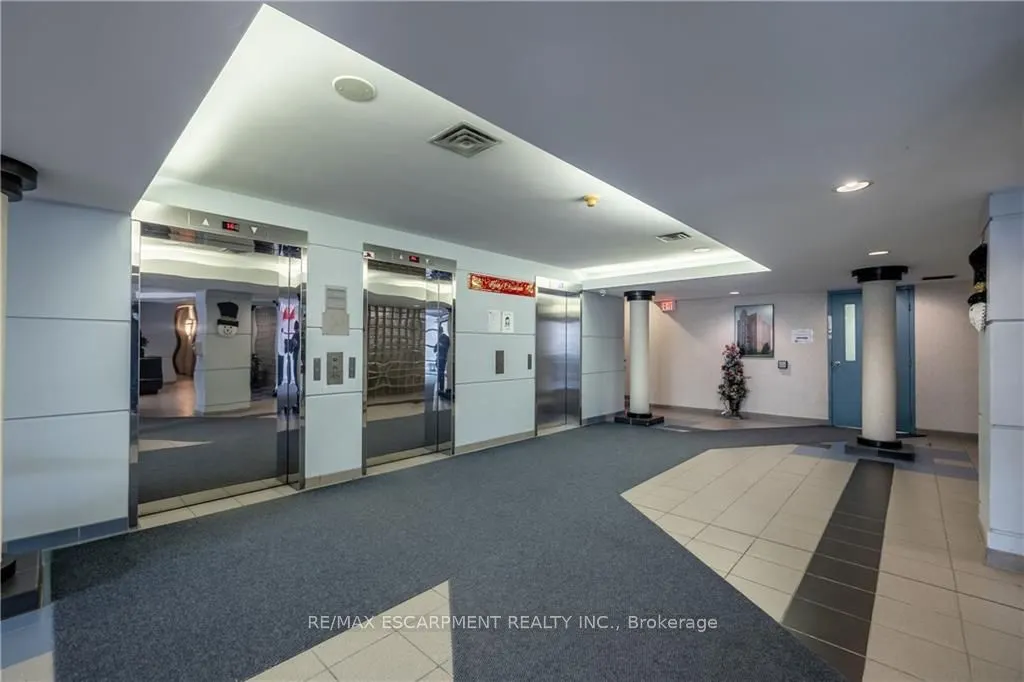 90 Dale Avenue, #905