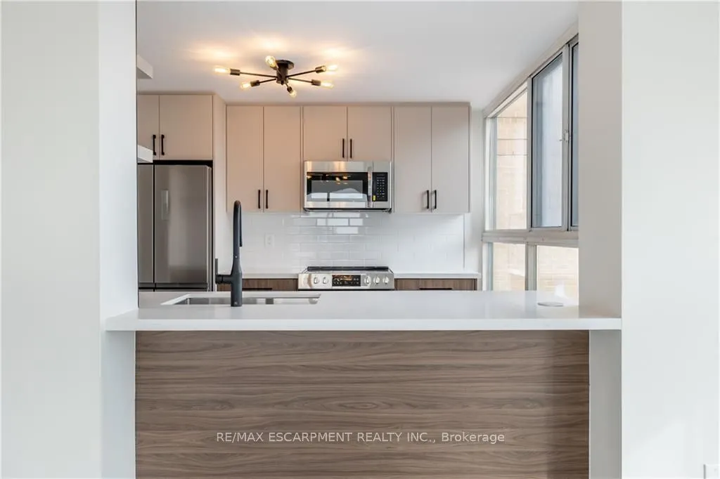 90 Dale Avenue, #905