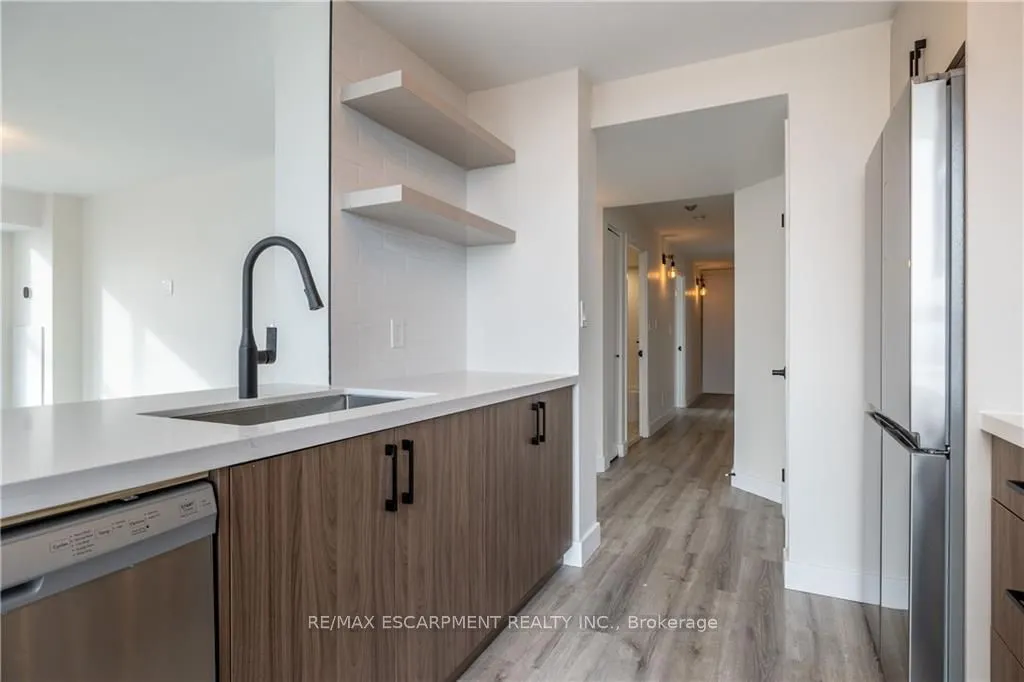 90 Dale Avenue, #905