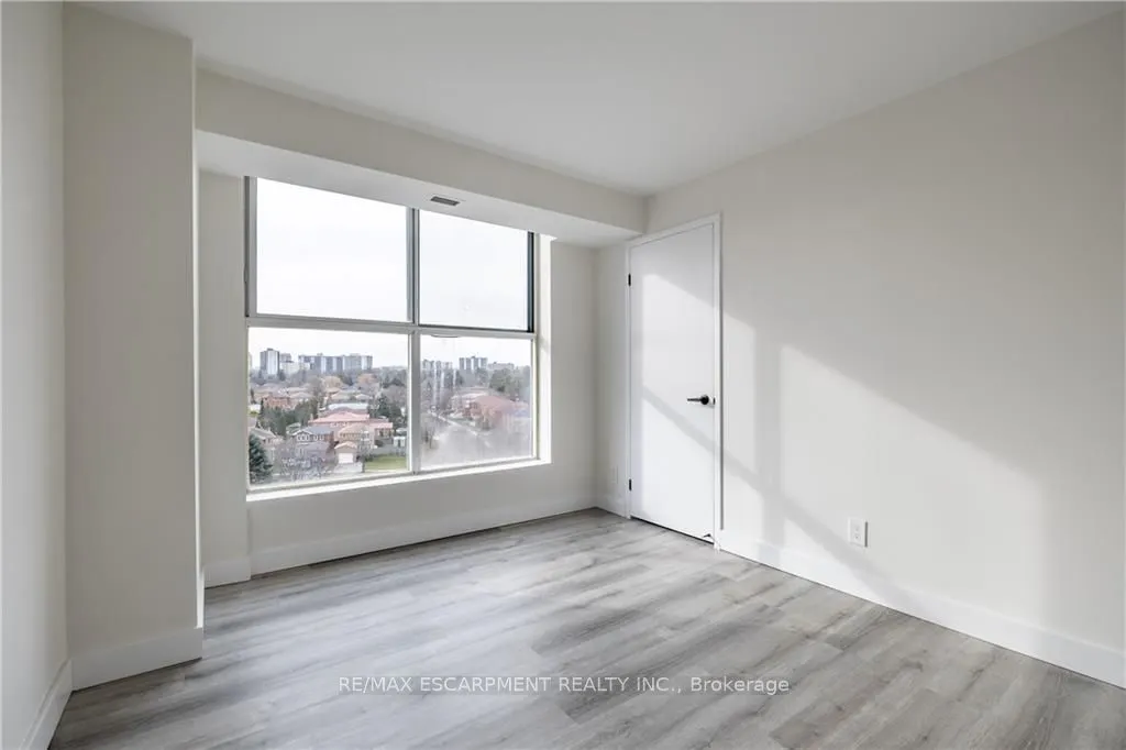 90 Dale Avenue, #905