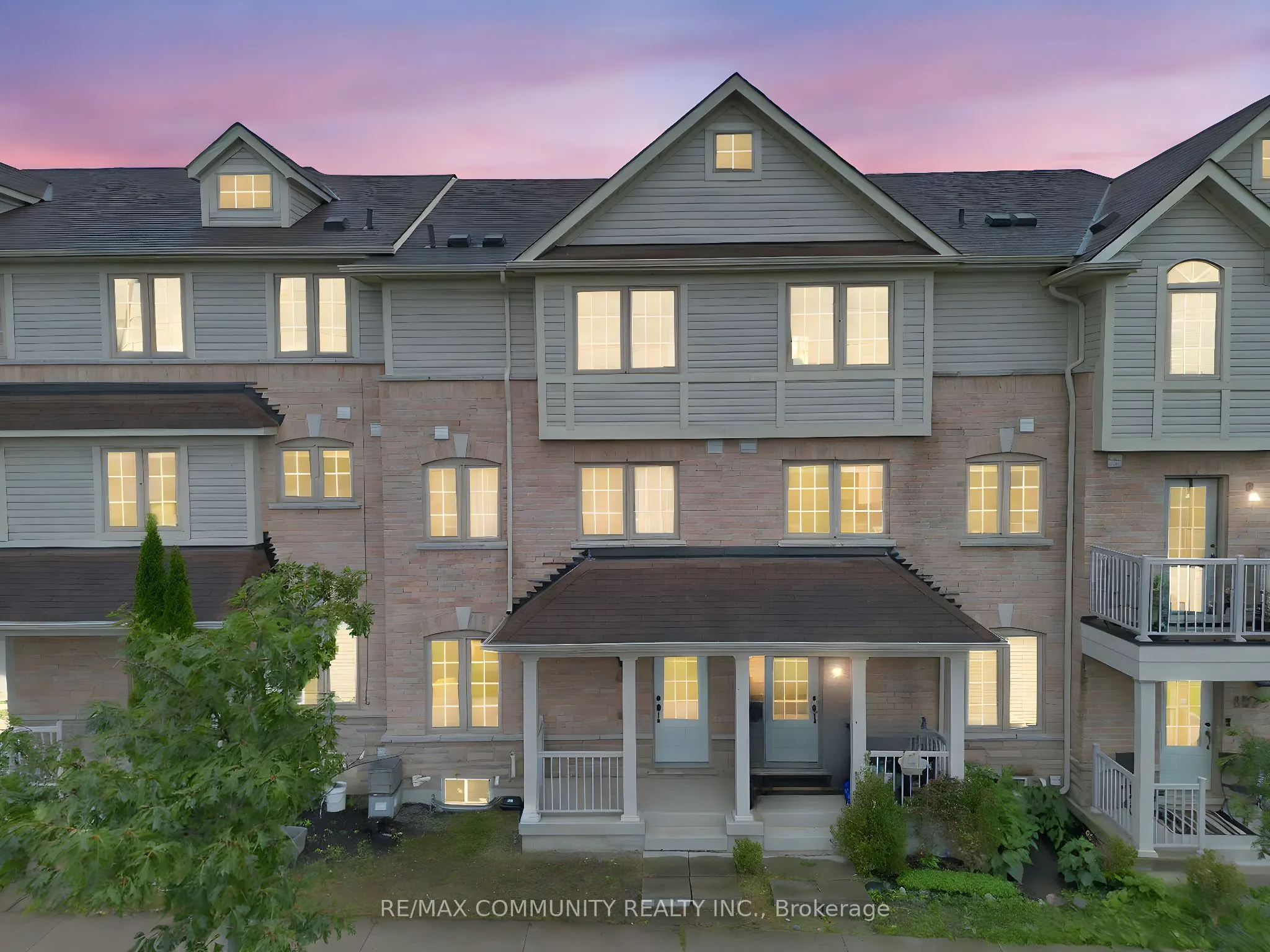 431 Rossland Road E