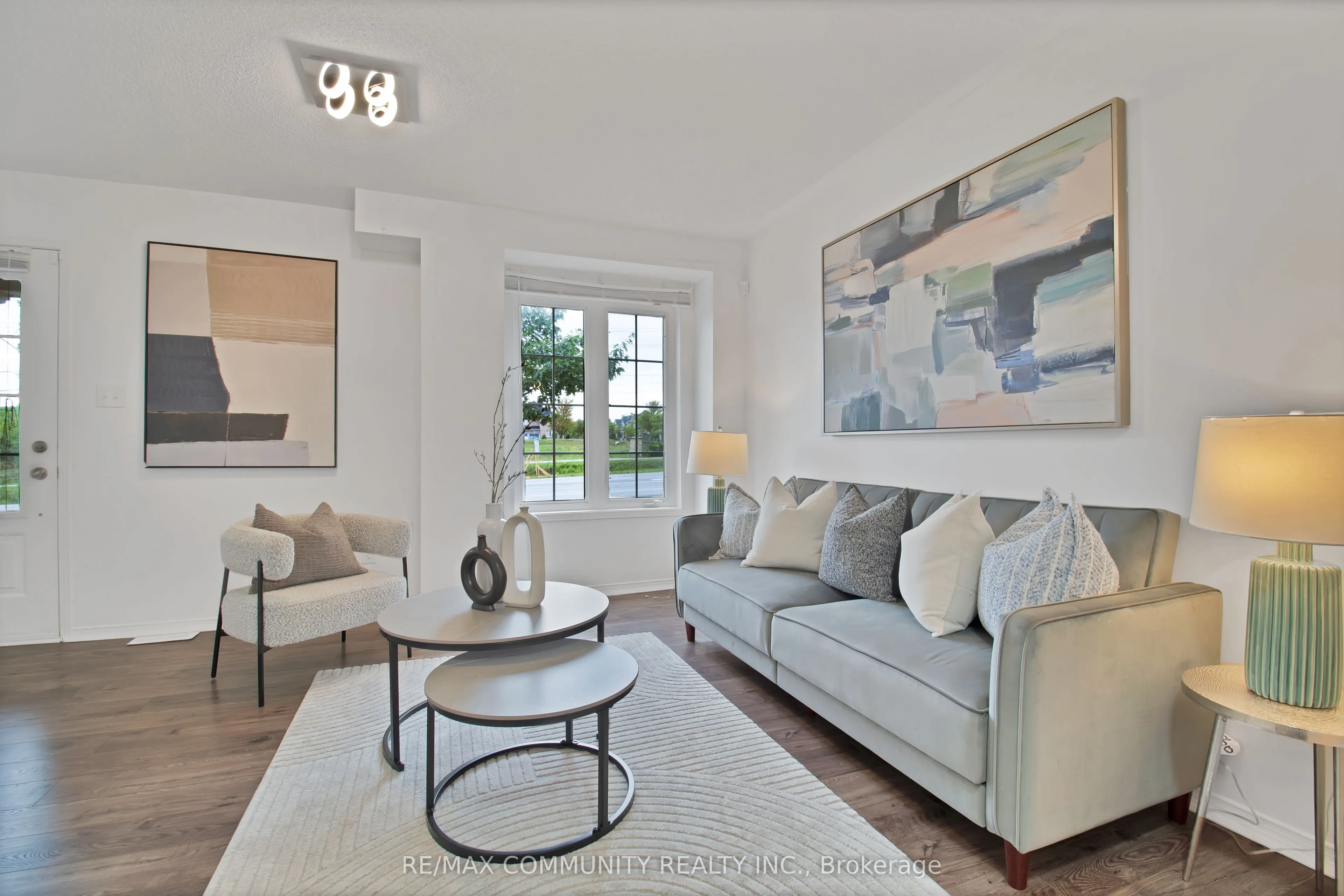 431 Rossland Road E