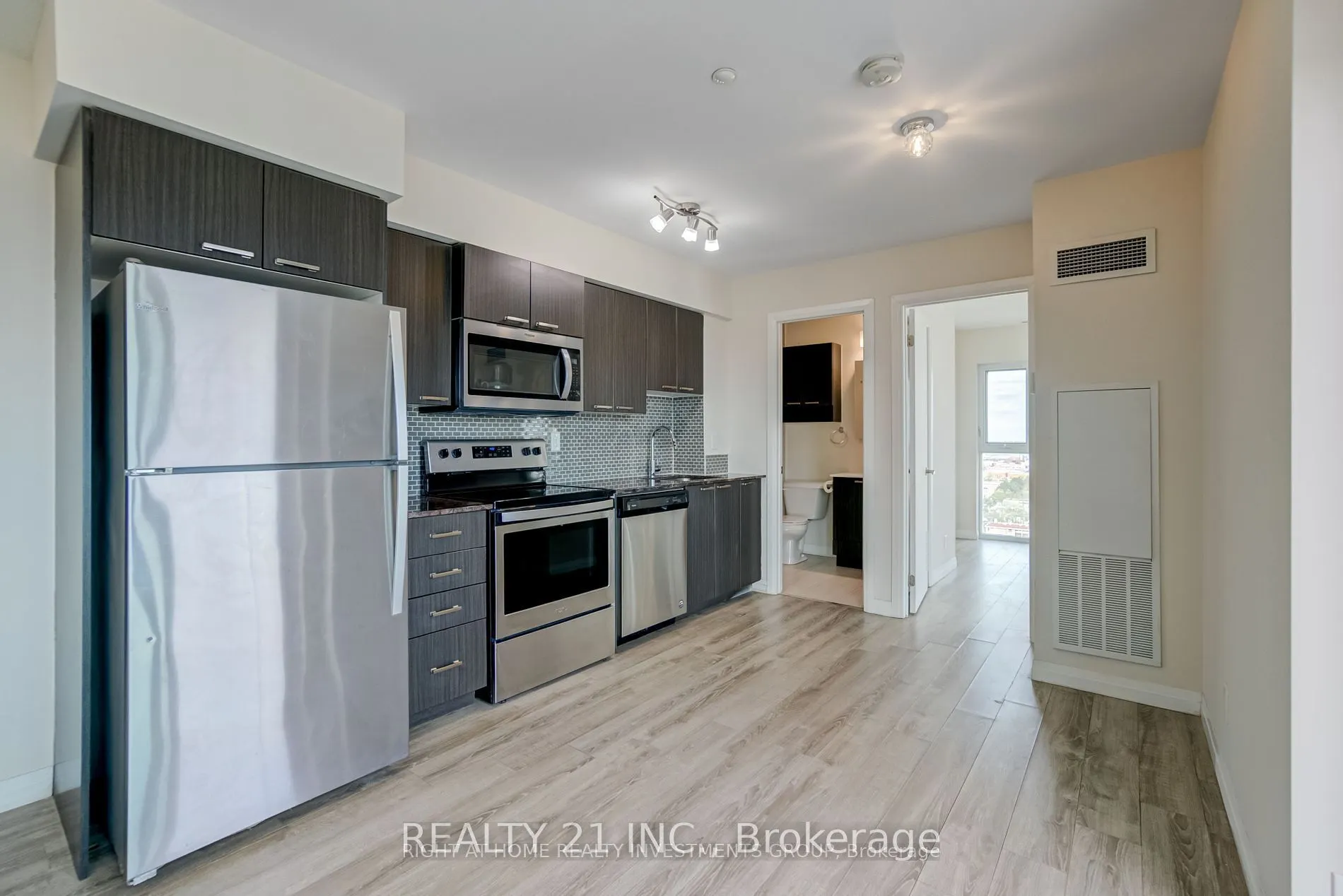 2150 Lawrence Ave East Avenue, #PH03