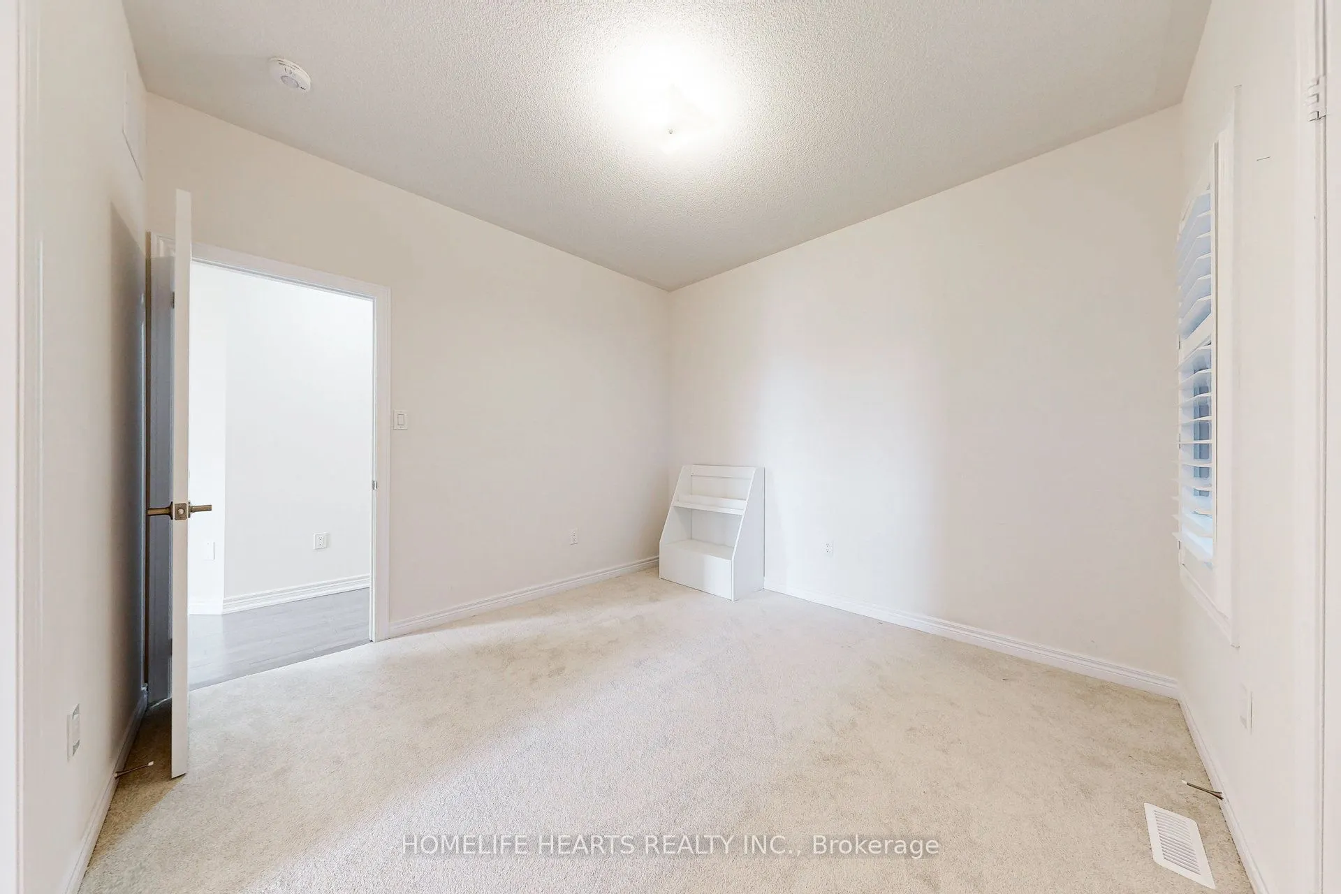 1276 Klondike Drive