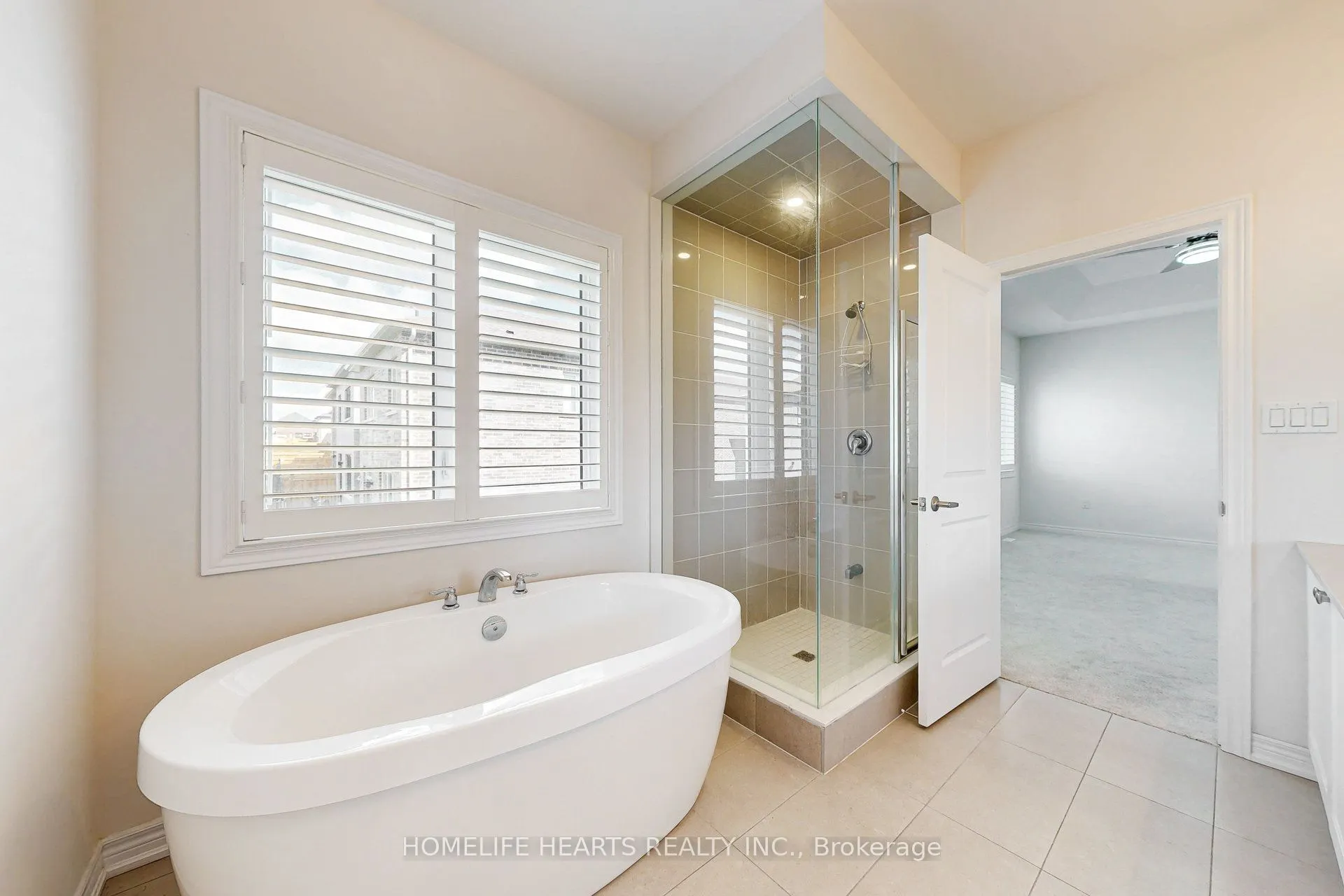 1276 Klondike Drive