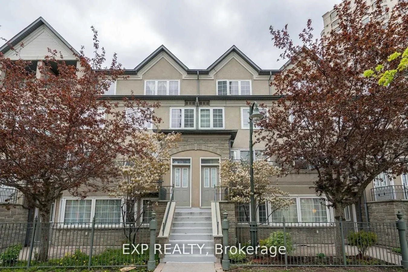 188 Bonis Avenue, #624