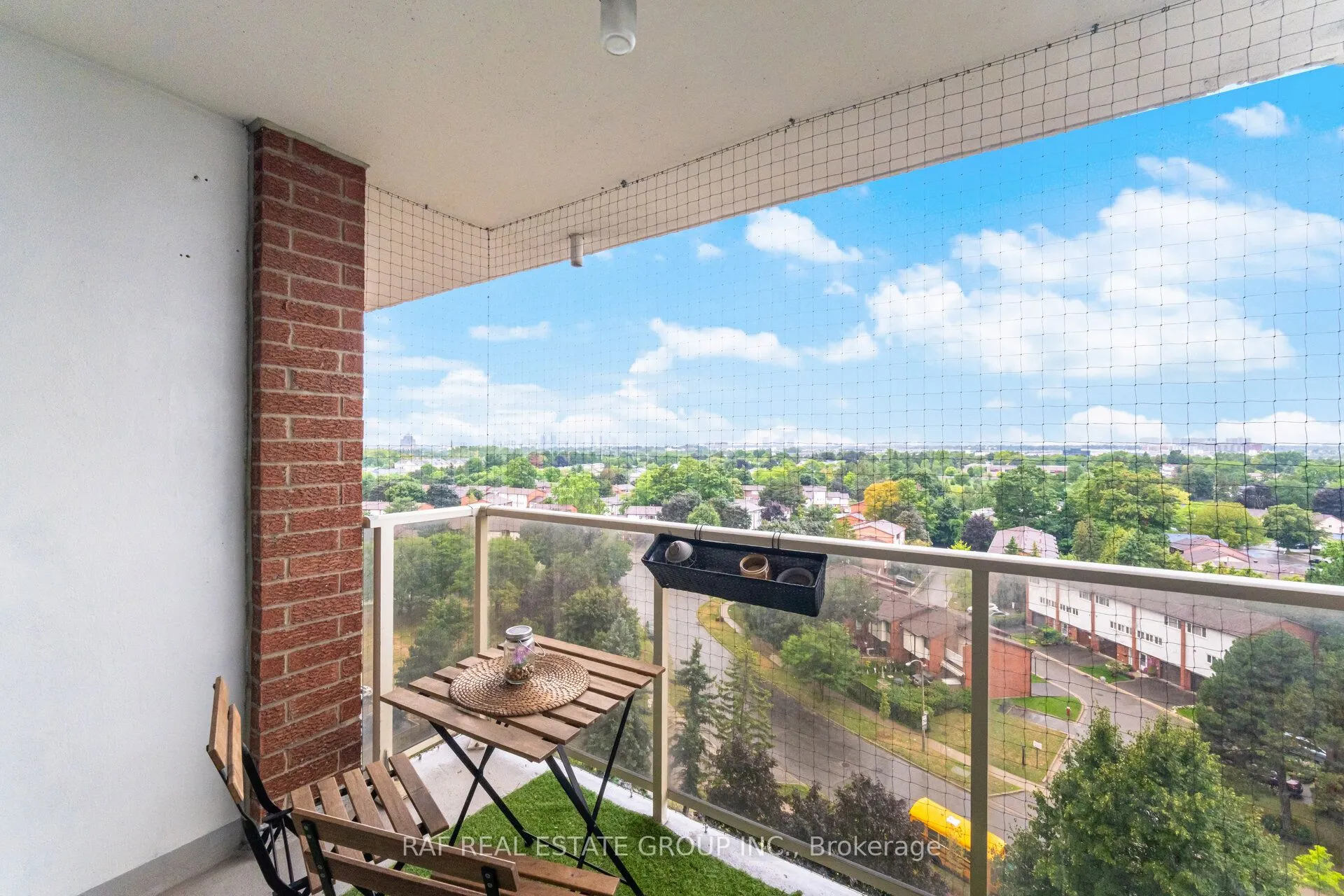100 Wingarden Court, #1003
