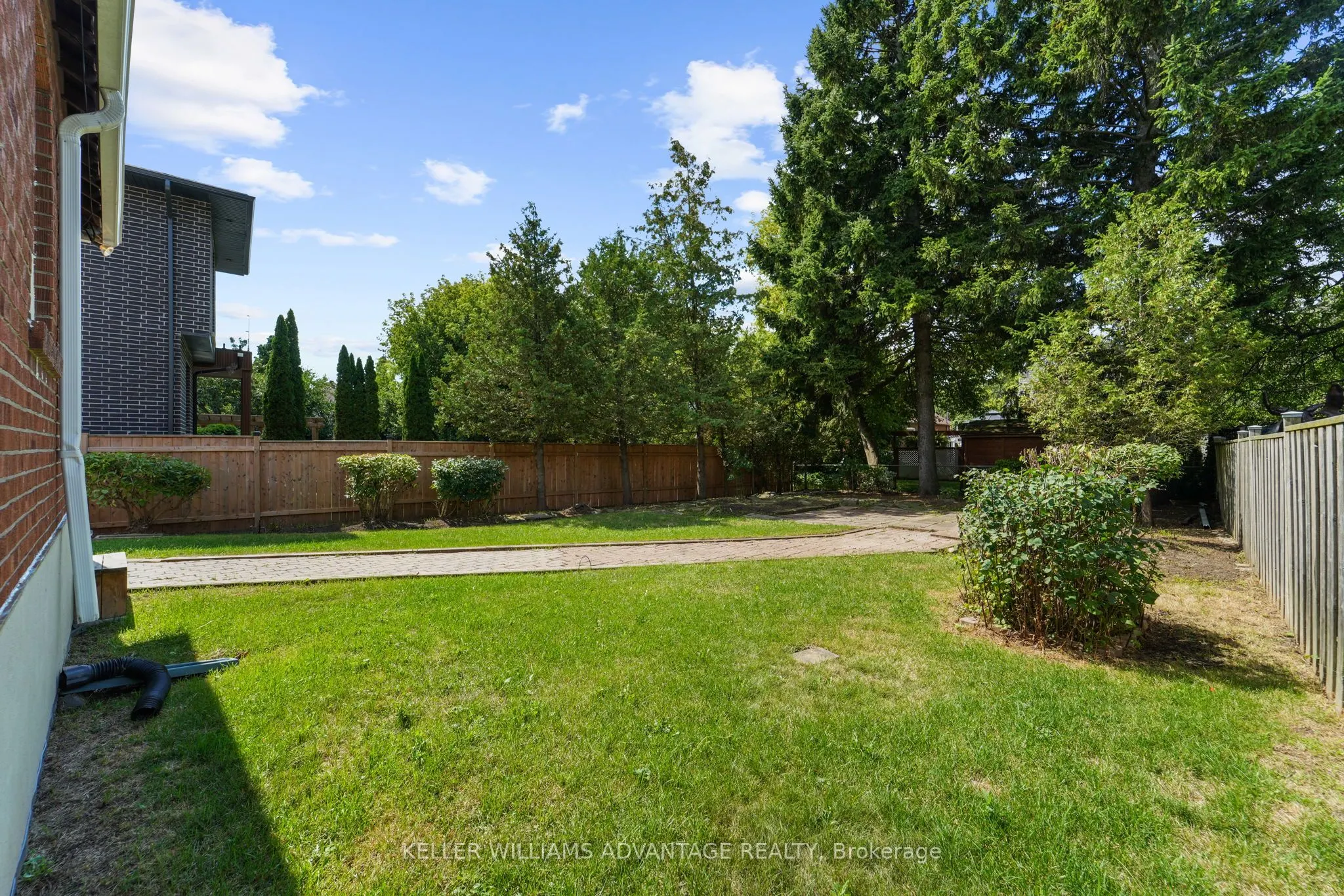 6 Birchlawn Avenue