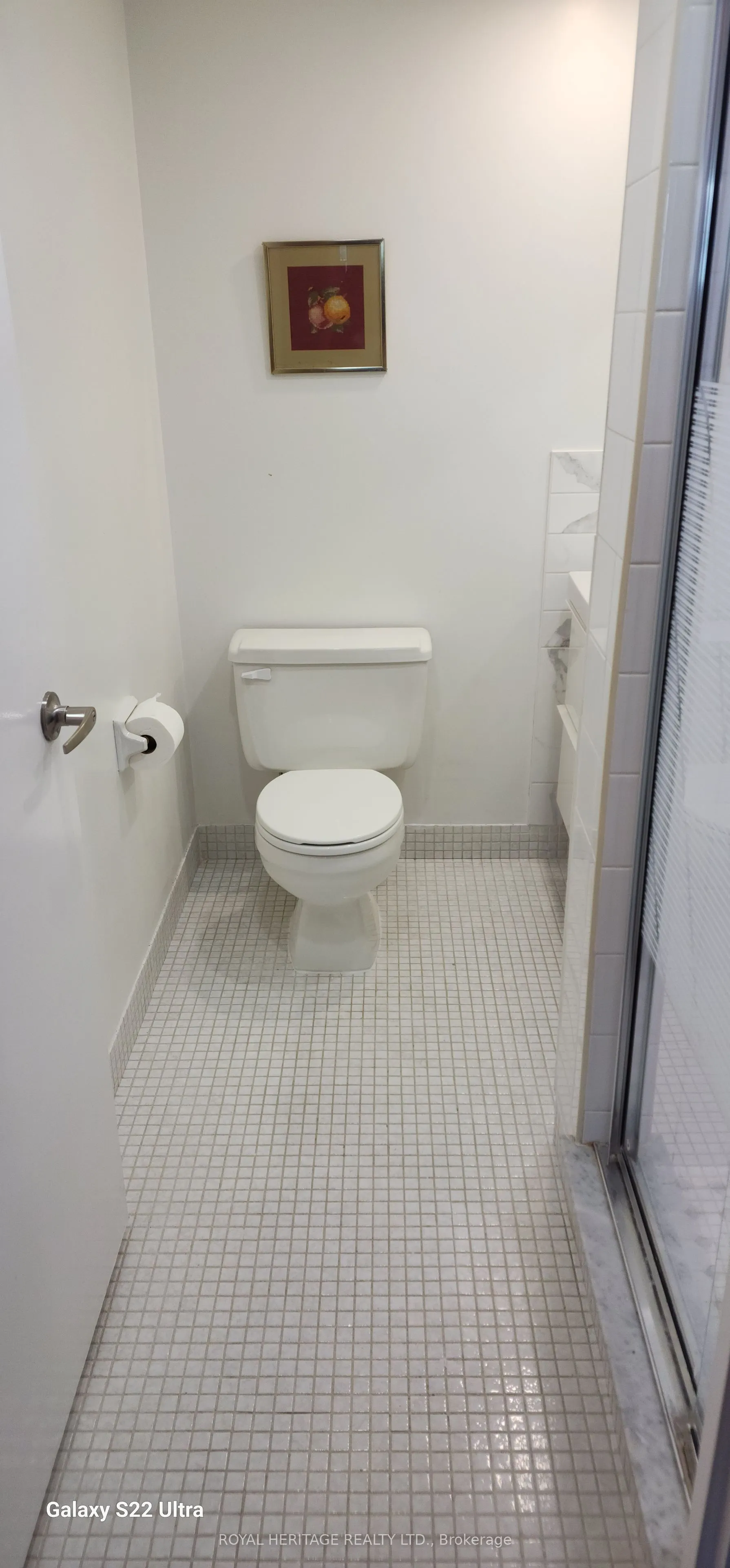 20 Dean Park Road, #1116