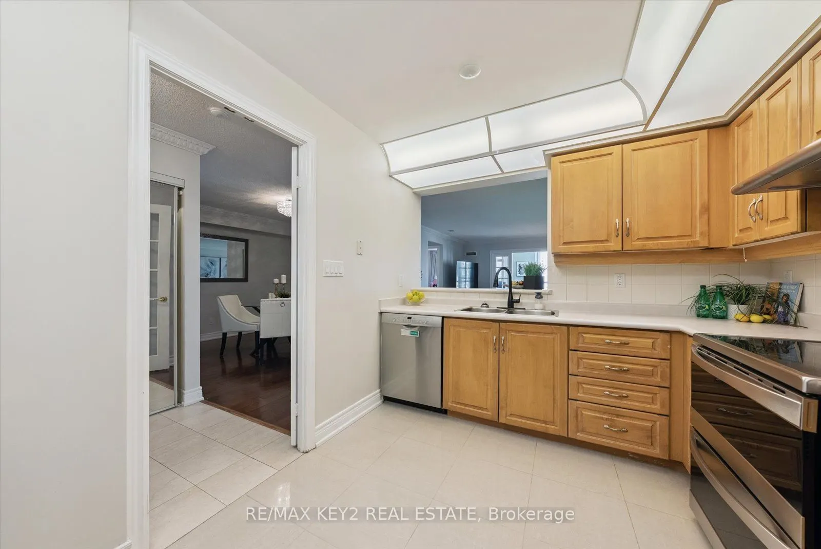 138 Bonis Avenue, #1116
