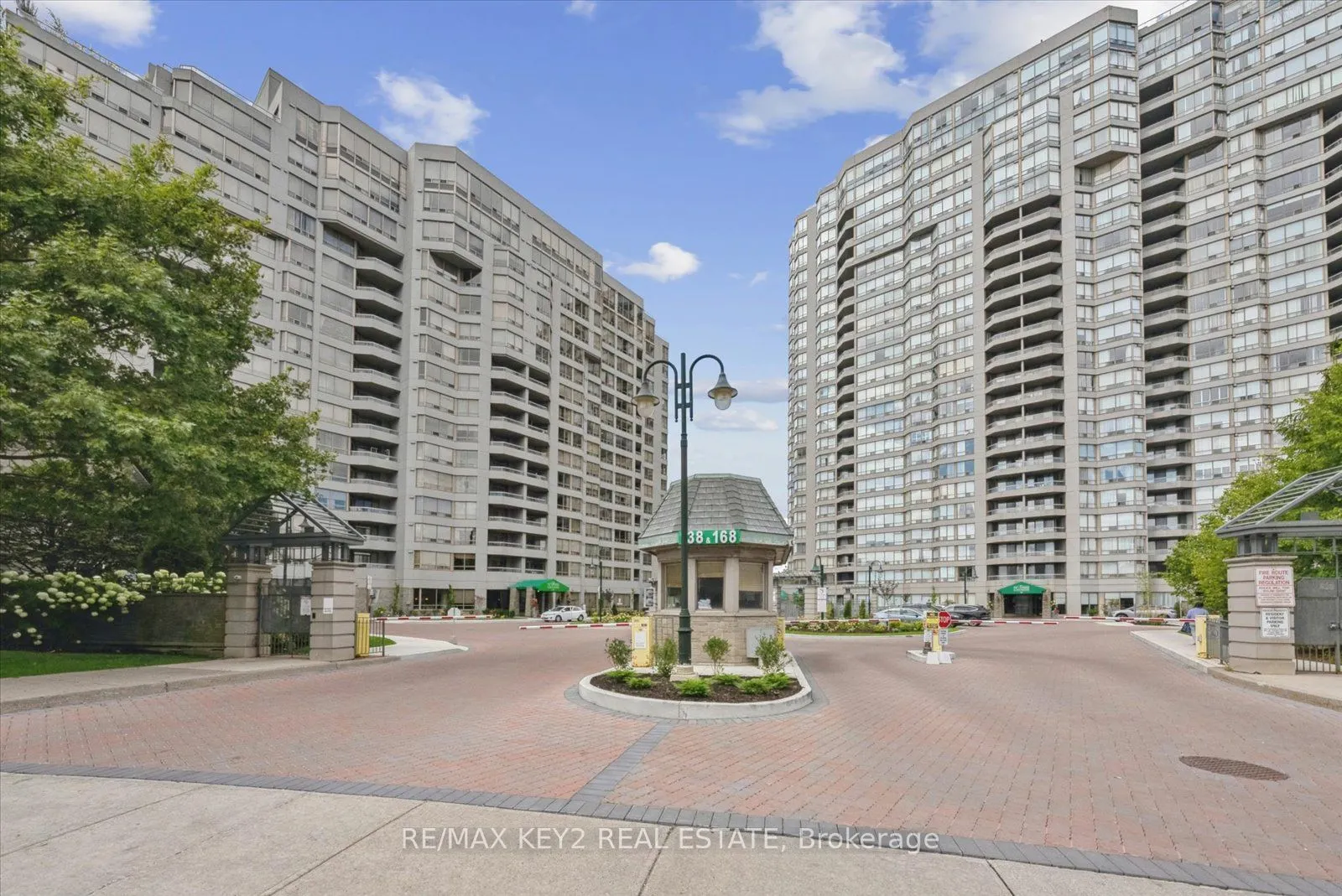 138 Bonis Avenue, #1116